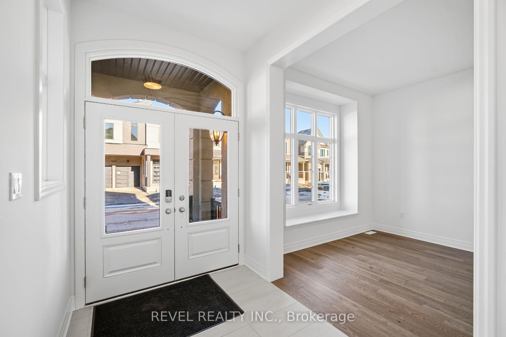 Photo 2 of 1154 Maverick Way, Oakville, Joshua Meadows — HOMEH