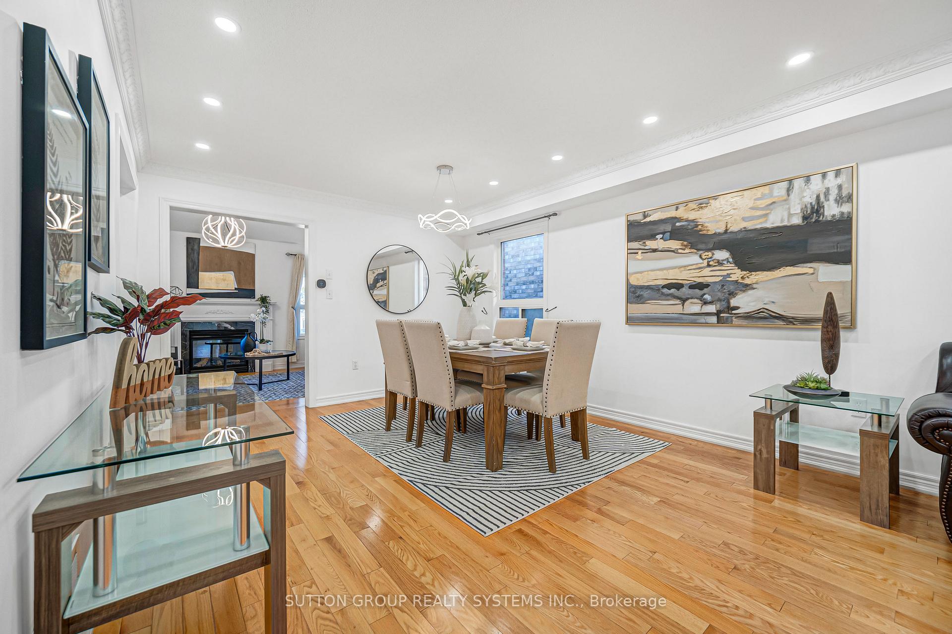 Photo 10 of 48 Landsdown Crescent, Markham, Rural Markham — HOMEH