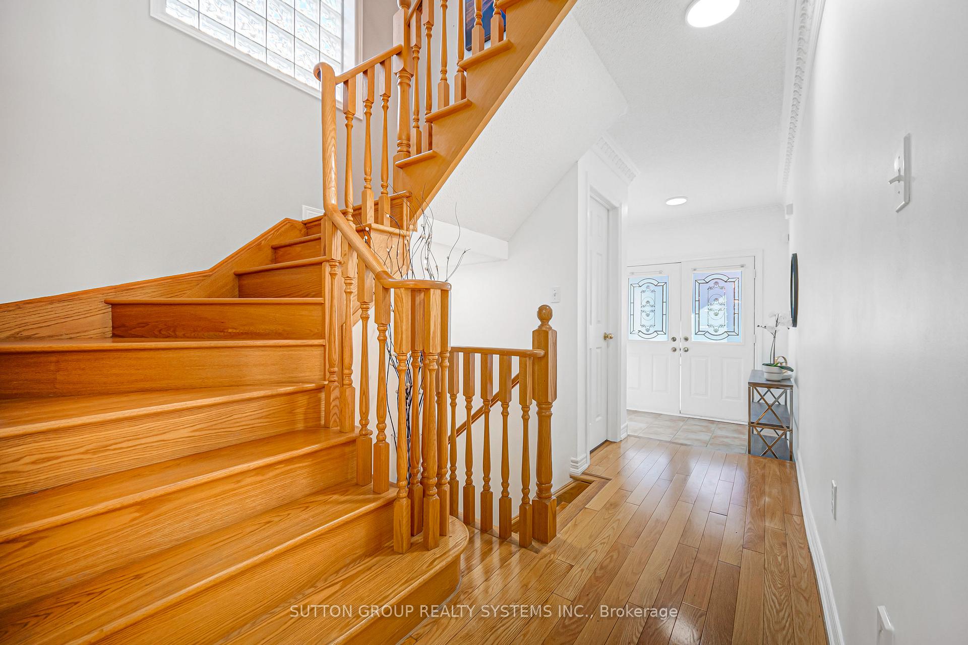 Photo 25 of 48 Landsdown Crescent, Markham, Rural Markham — HOMEH