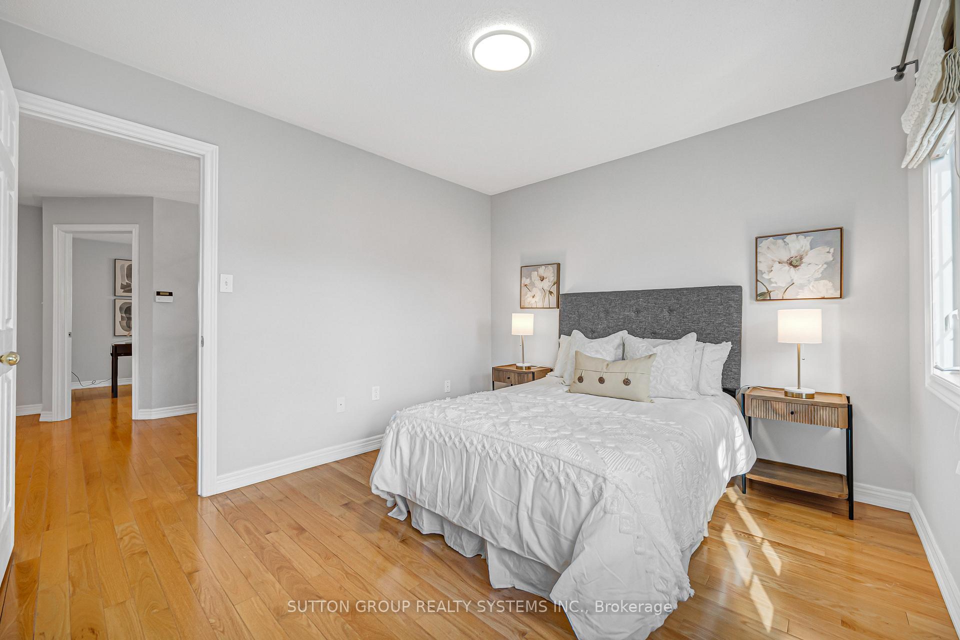Photo 35 of 48 Landsdown Crescent, Markham, Rural Markham — HOMEH