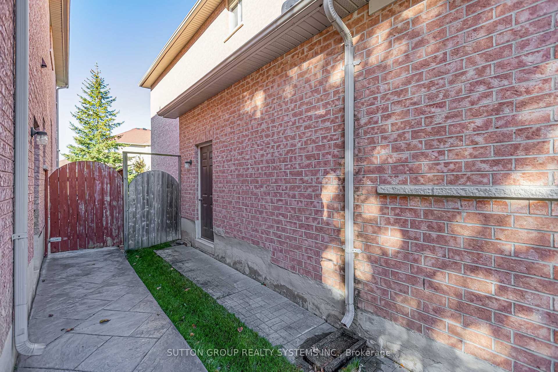 Photo 46 of 48 Landsdown Crescent, Markham, Rural Markham — HOMEH
