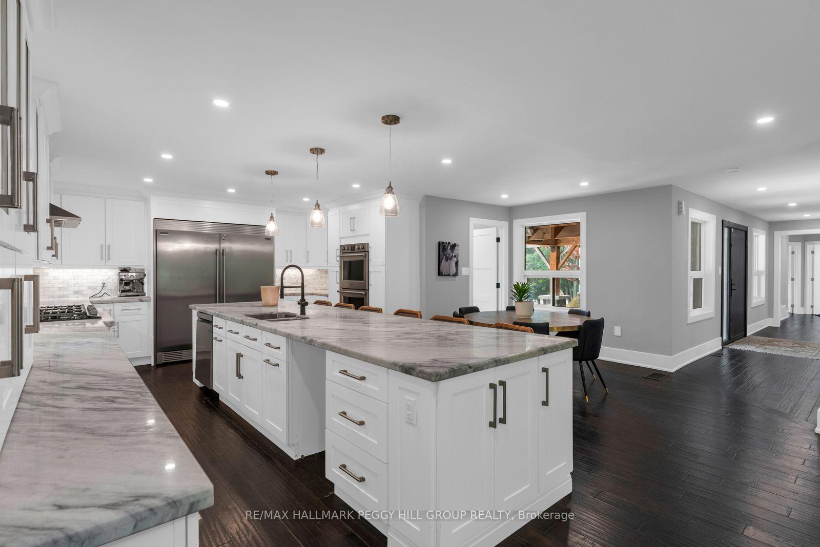 Photo 5 of 1814 Quantz Crescent, Innisfil, Rural Innisfil — HOMEH
