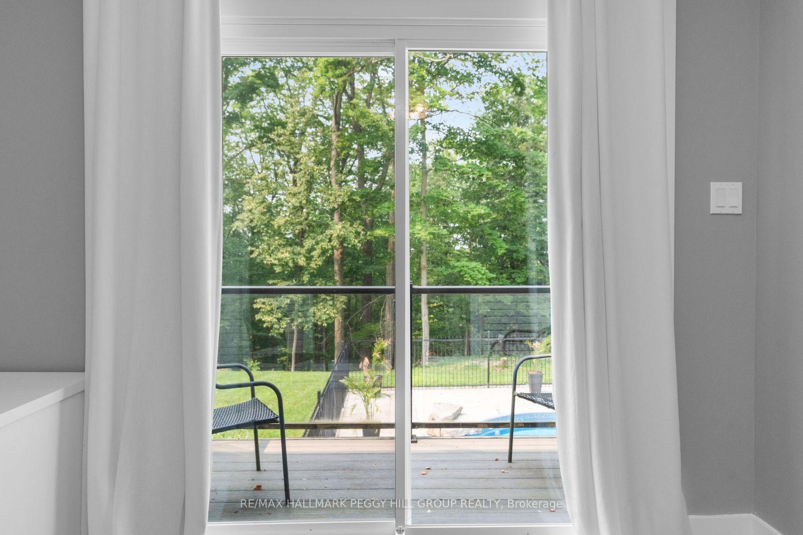 Photo 11 of 1814 Quantz Crescent, Innisfil, Rural Innisfil — HOMEH