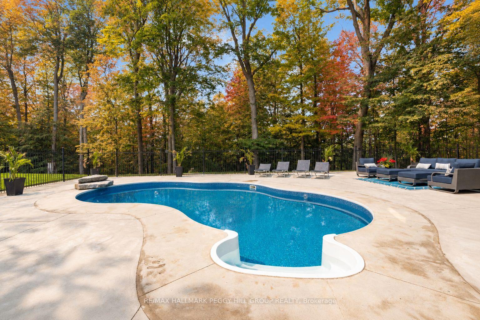 Photo 30 of 1814 Quantz Crescent, Innisfil, Rural Innisfil — HOMEH