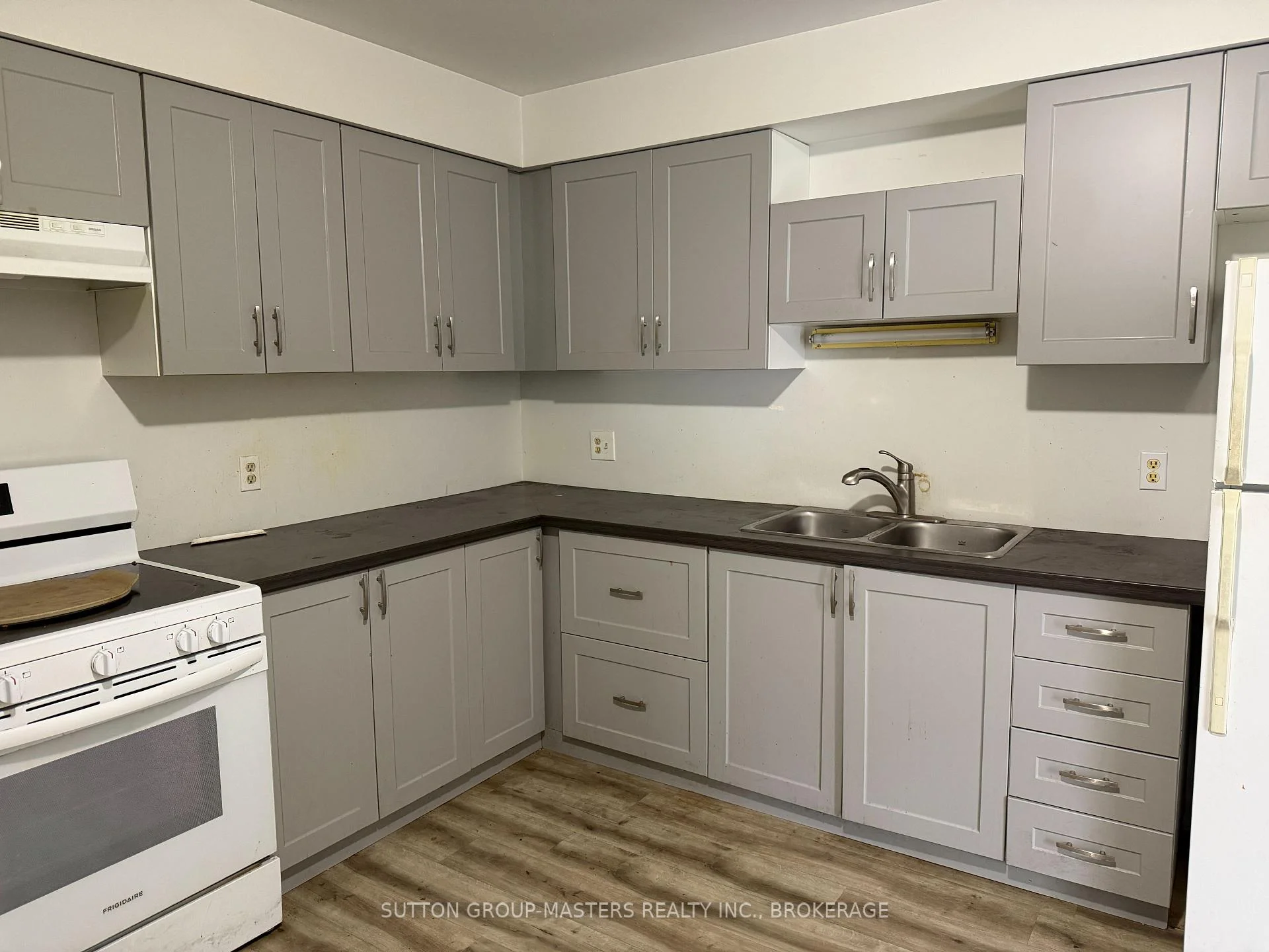 Photo 5 of 255 Melanie Avenue, Kingston, East Gardiners Rd — HOMEH