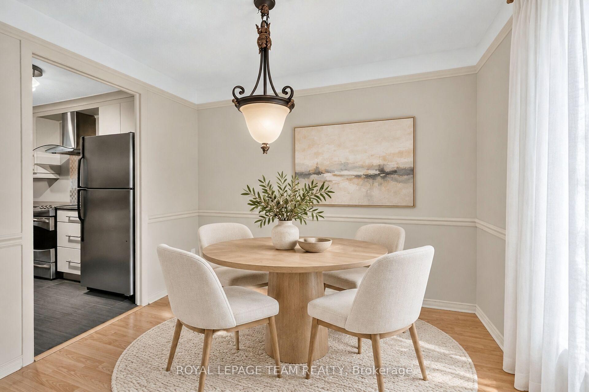 Photo 11 of 7866 Jeanne D'arc Boulevard, Ottawa, Convent Glen North — HOMEH