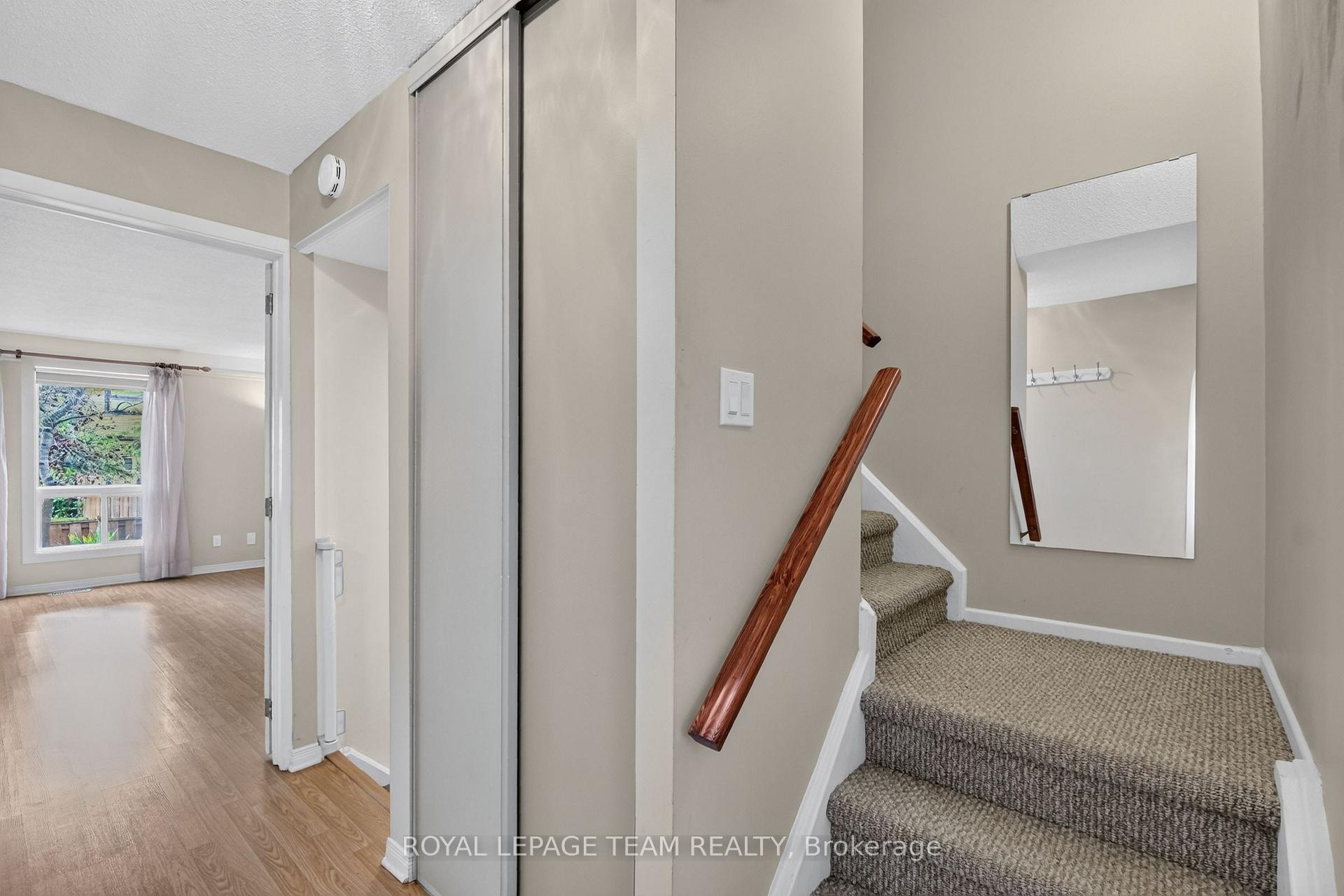 Photo 25 of 7866 Jeanne D'arc Boulevard, Ottawa, Convent Glen North — HOMEH