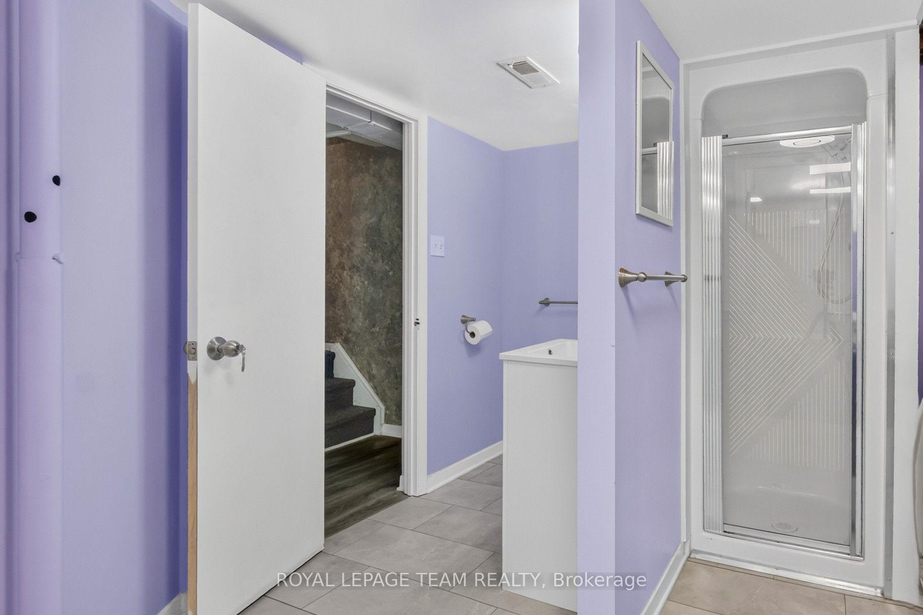 Photo 43 of 7866 Jeanne D'arc Boulevard, Ottawa, Convent Glen North — HOMEH