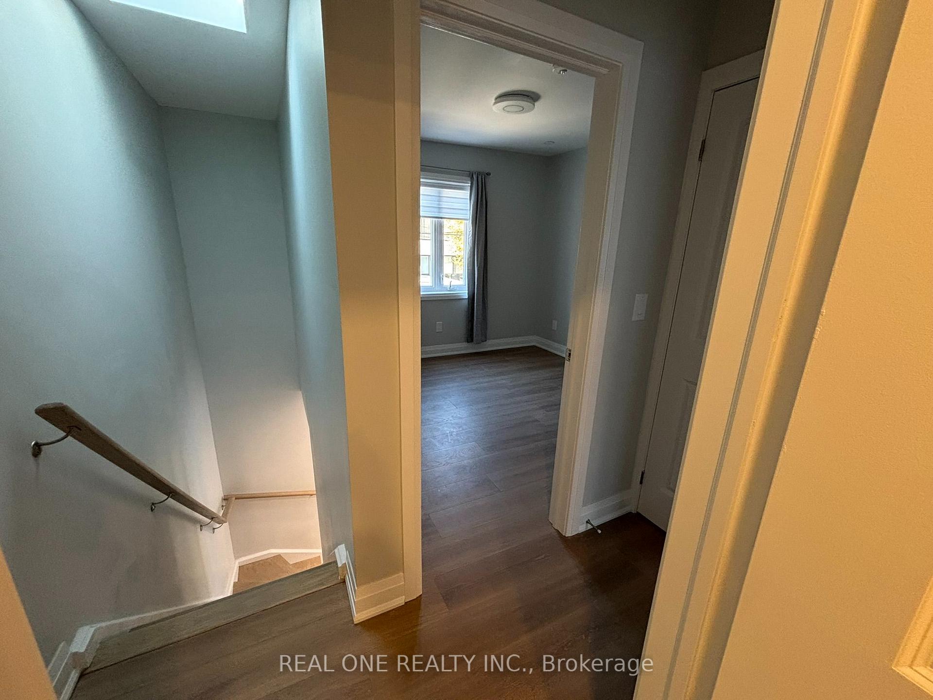 Photo 13 of Unit Laneway house, 90 Douglas Avenue, Toronto, Lawrence Park North — HOMEH