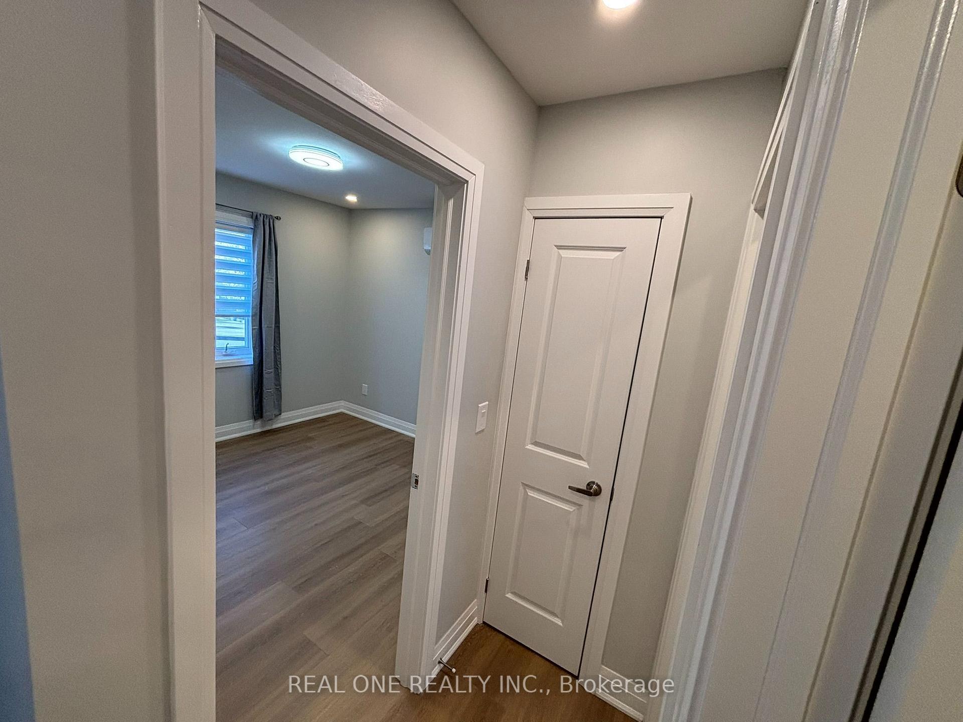 Photo 20 of Unit Laneway house, 90 Douglas Avenue, Toronto, Lawrence Park North — HOMEH