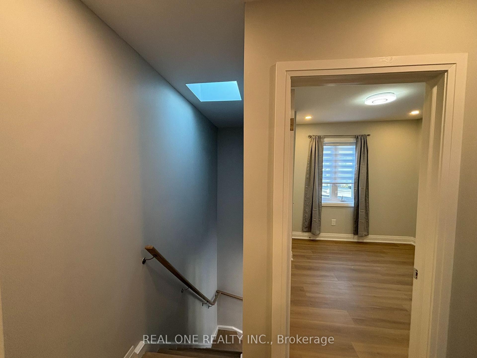 Photo 22 of Unit Laneway house, 90 Douglas Avenue, Toronto, Lawrence Park North — HOMEH