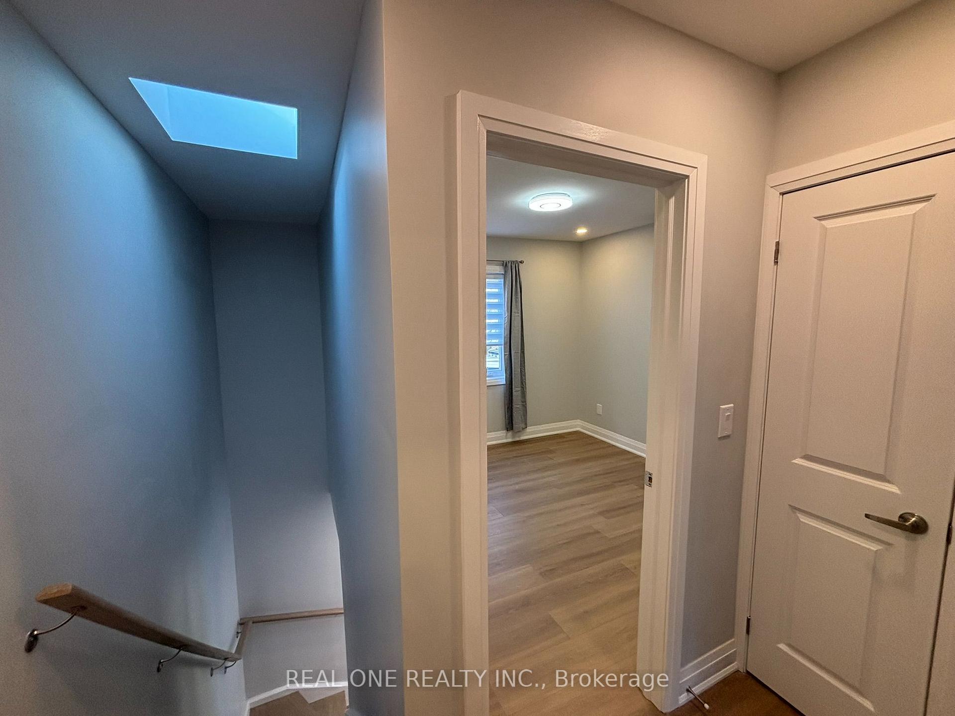 Photo 23 of Unit Laneway house, 90 Douglas Avenue, Toronto, Lawrence Park North — HOMEH