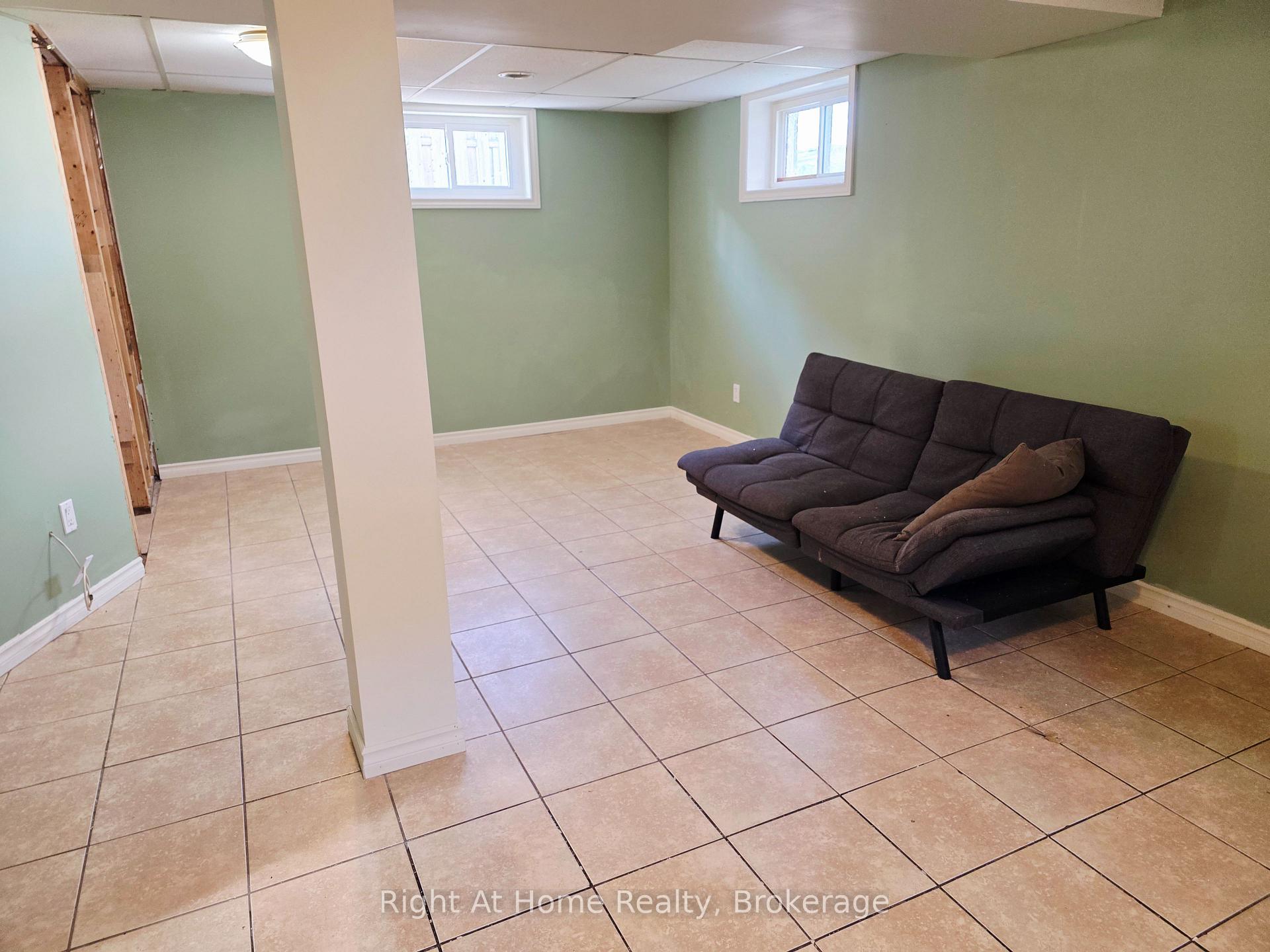 Photo 10 of 195 Empress Avenue S, Thunder Bay, West End — HOMEH