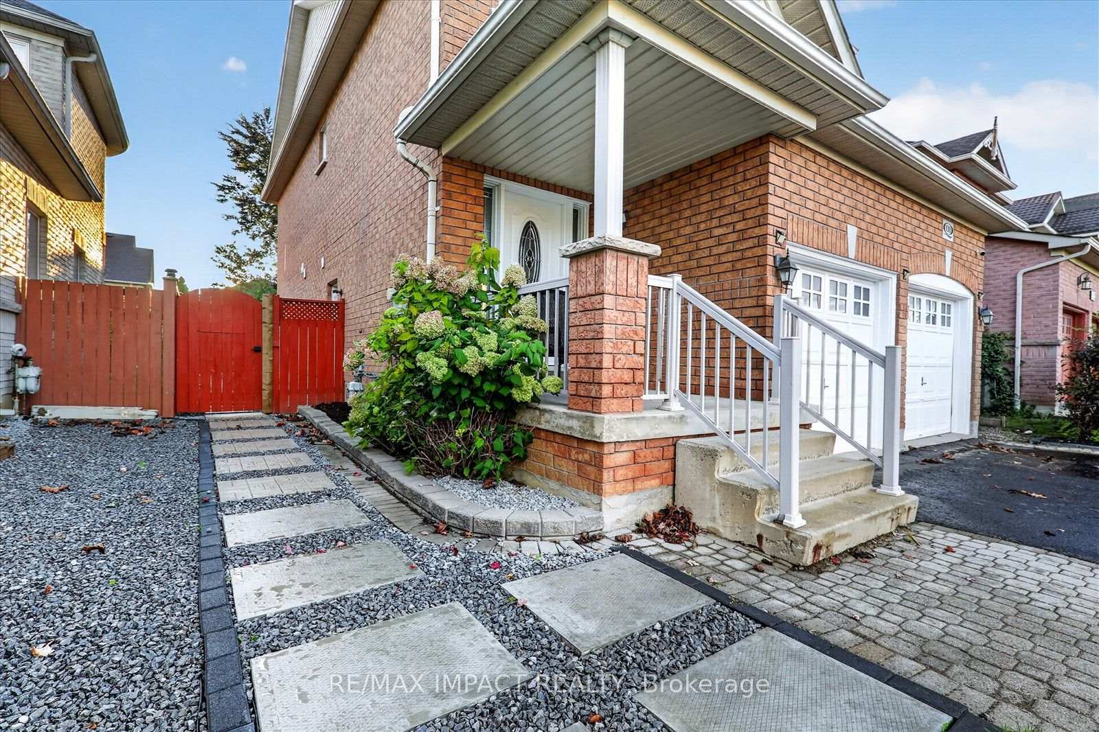 Photo 4 of Unit Basement, 130 Baycliffe Drive, Whitby, Williamsburg — HOMEH