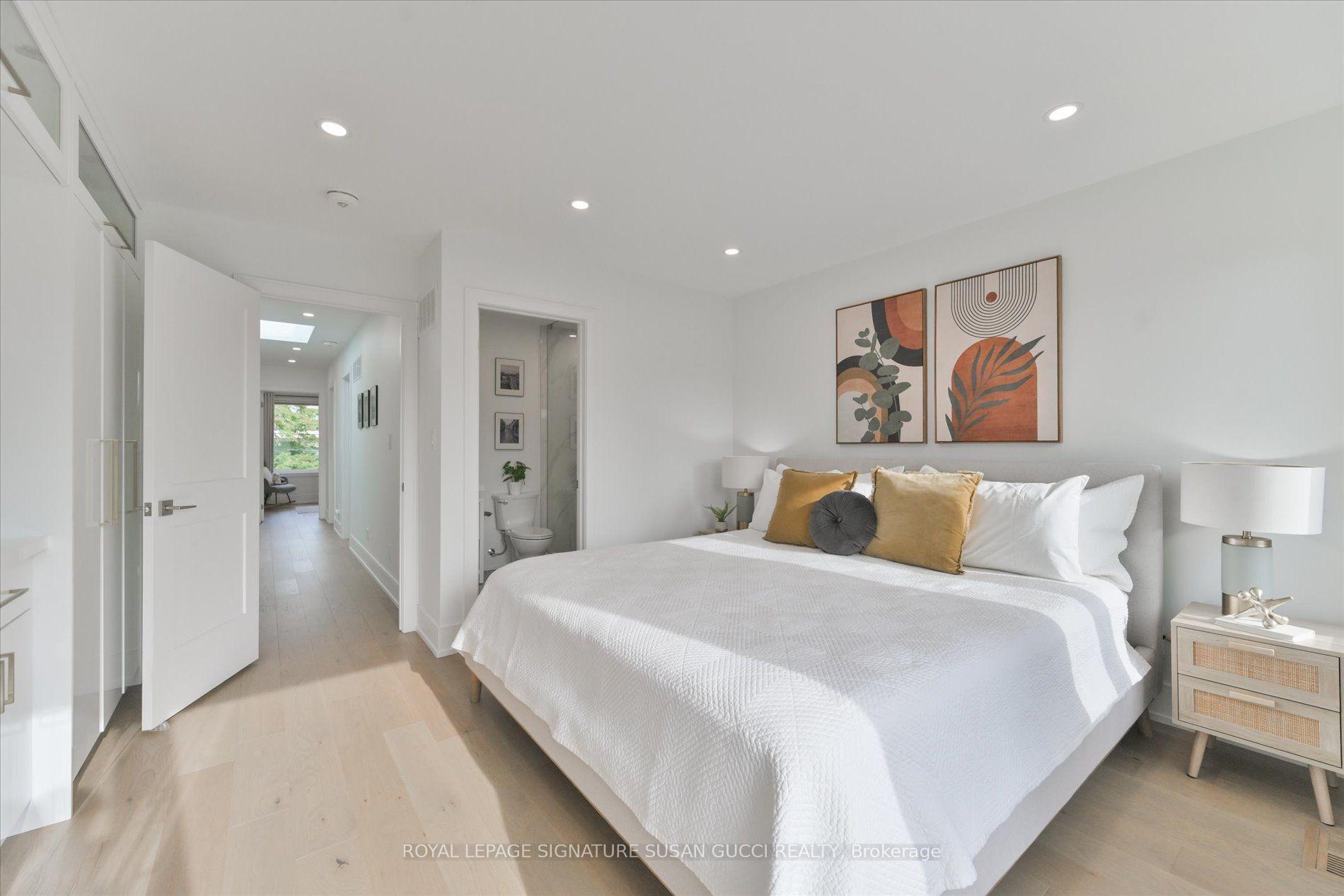 Photo 19 of 7A Everett Crescent, Toronto, Woodbine-Lumsden — HOMEH