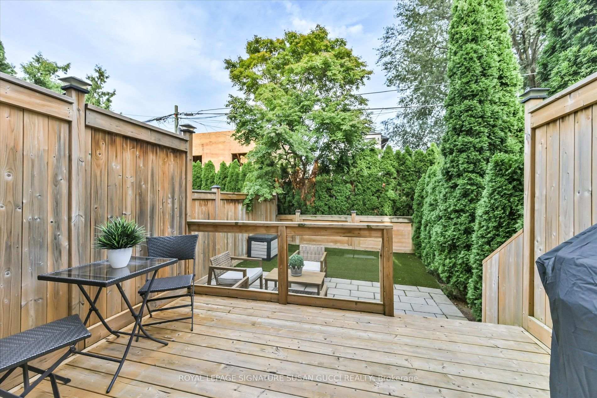 Photo 30 of 7A Everett Crescent, Toronto, Woodbine-Lumsden — HOMEH