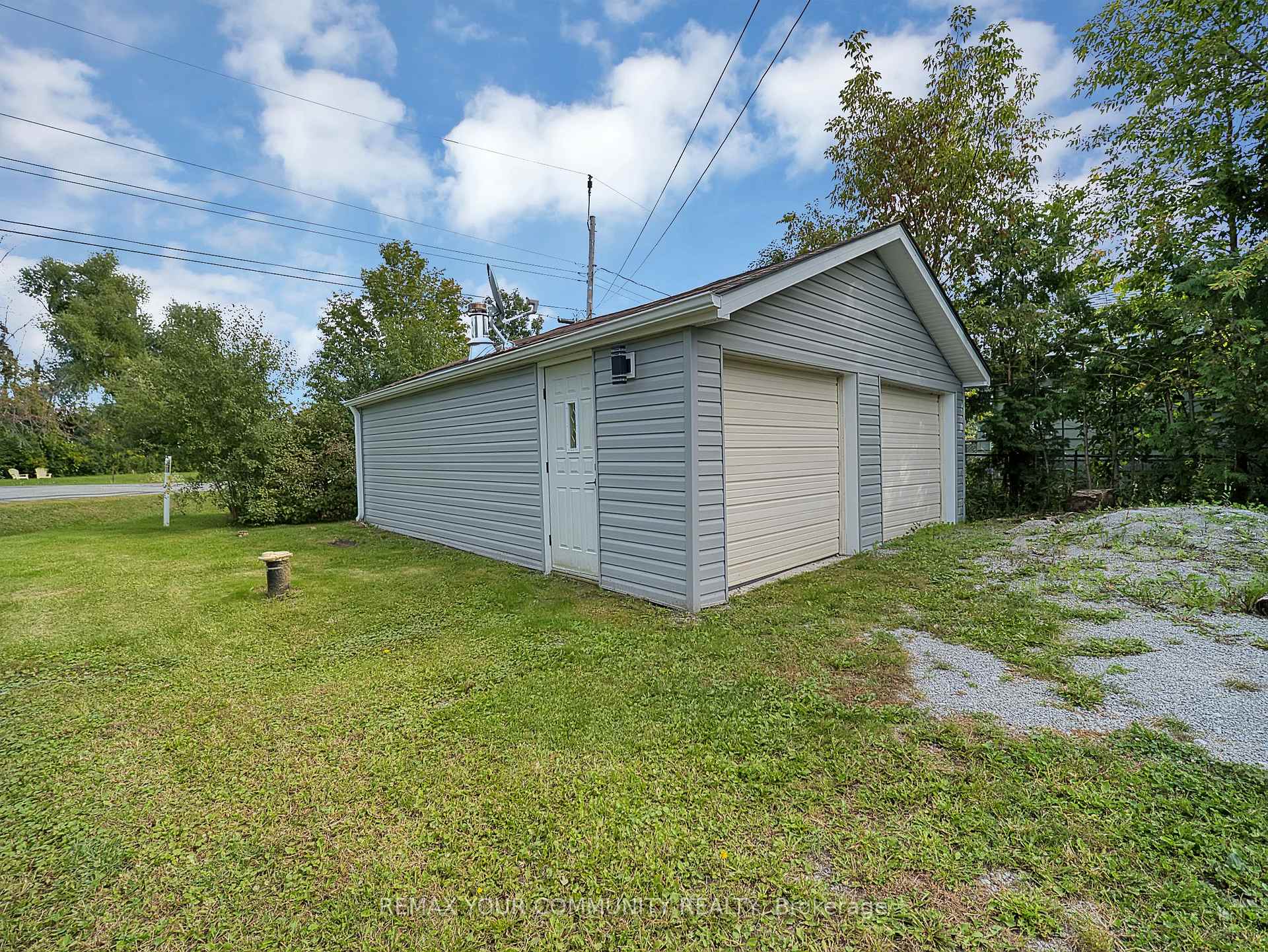 Photo 4 of 18 Isle Vista Drive, Georgina, Virginia — HOMEH