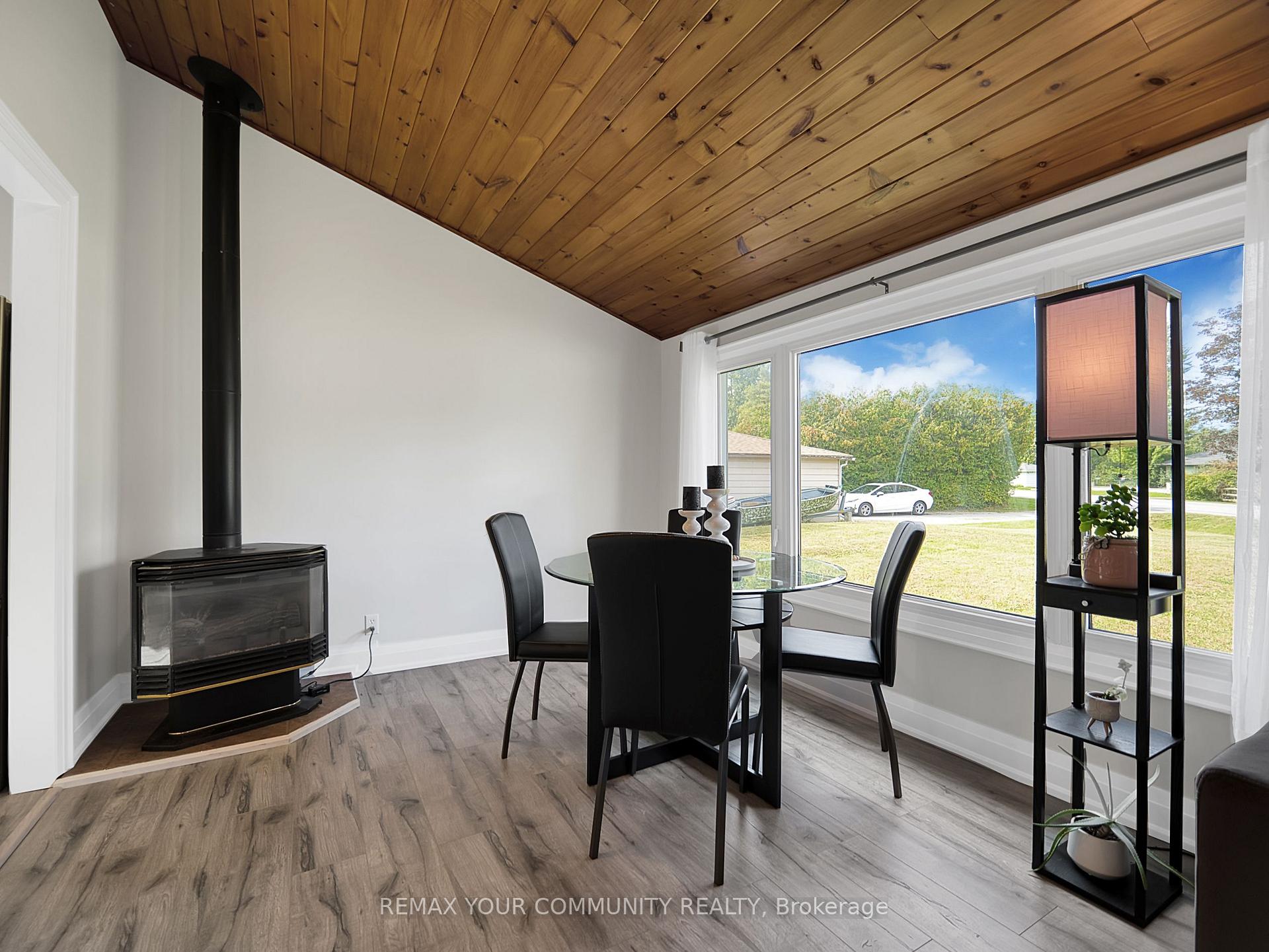 Photo 15 of 18 Isle Vista Drive, Georgina, Virginia — HOMEH
