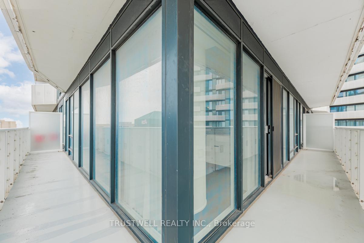 Photo 12 of Unit 3404, 88 Harbour Street, Toronto, Waterfront Communities — HOMEH