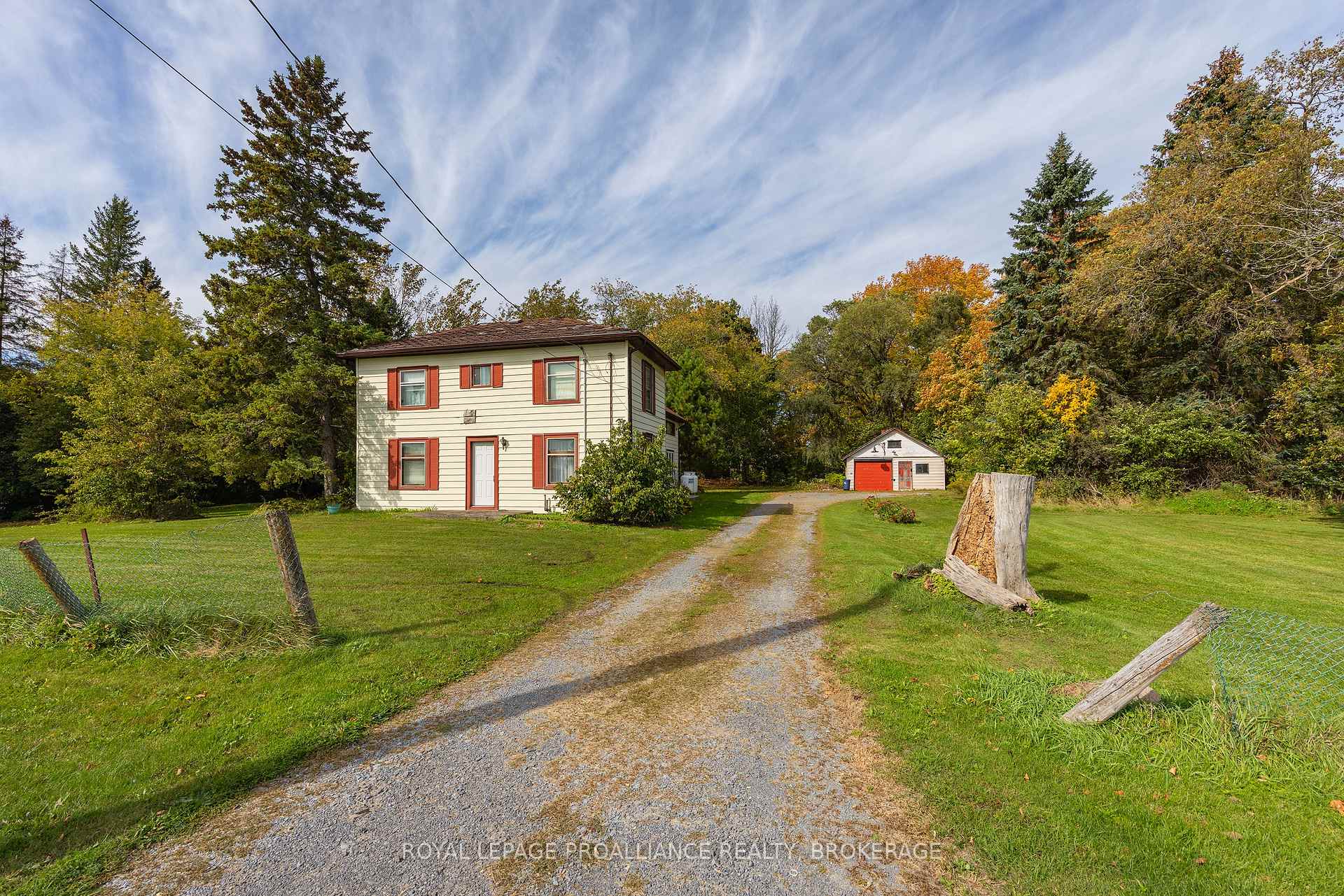Photo 3 of 5941 County Road 2, Loyalist, Lennox and Addington - South — HOMEH