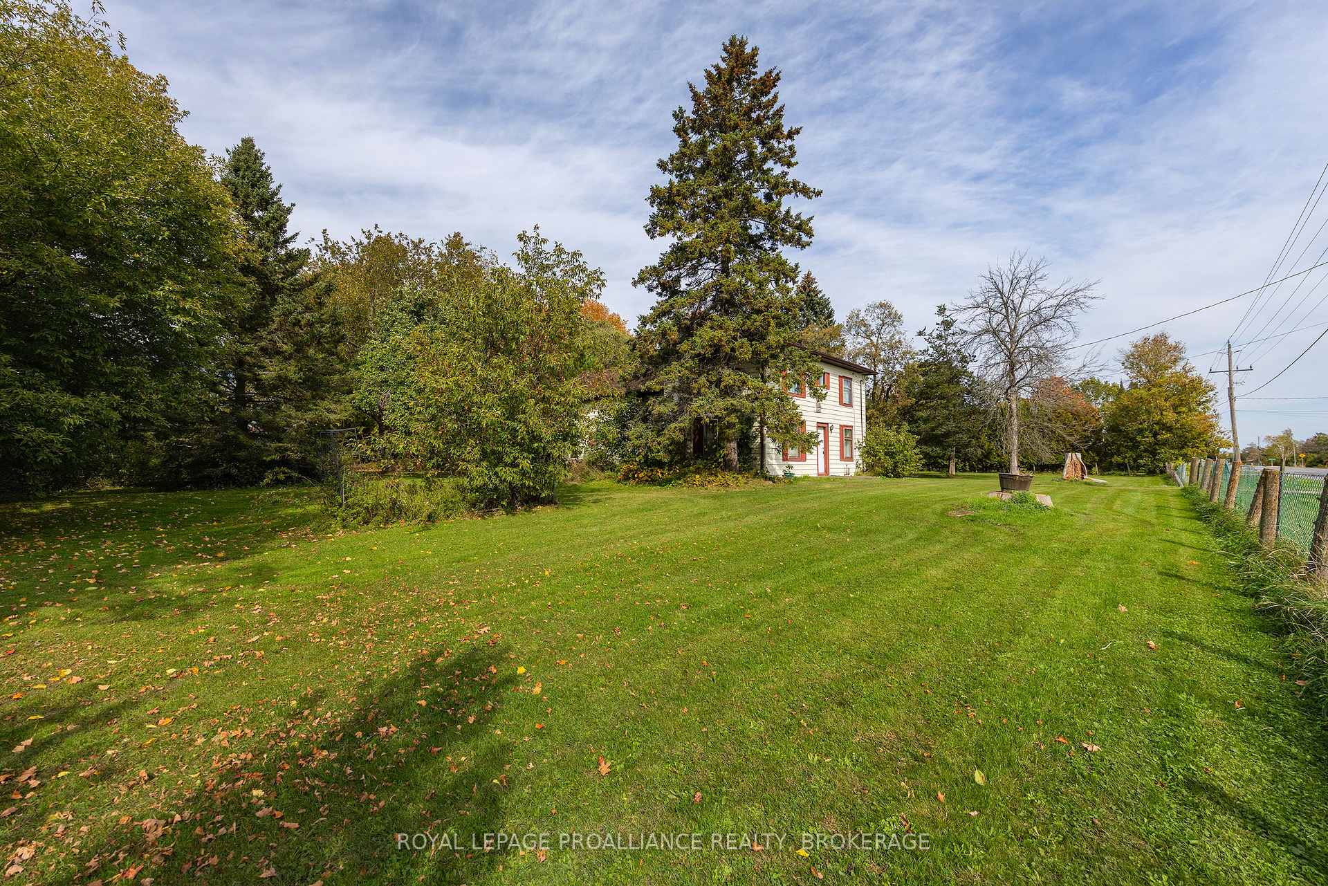 Photo 6 of 5941 County Road 2, Loyalist, Lennox and Addington - South — HOMEH