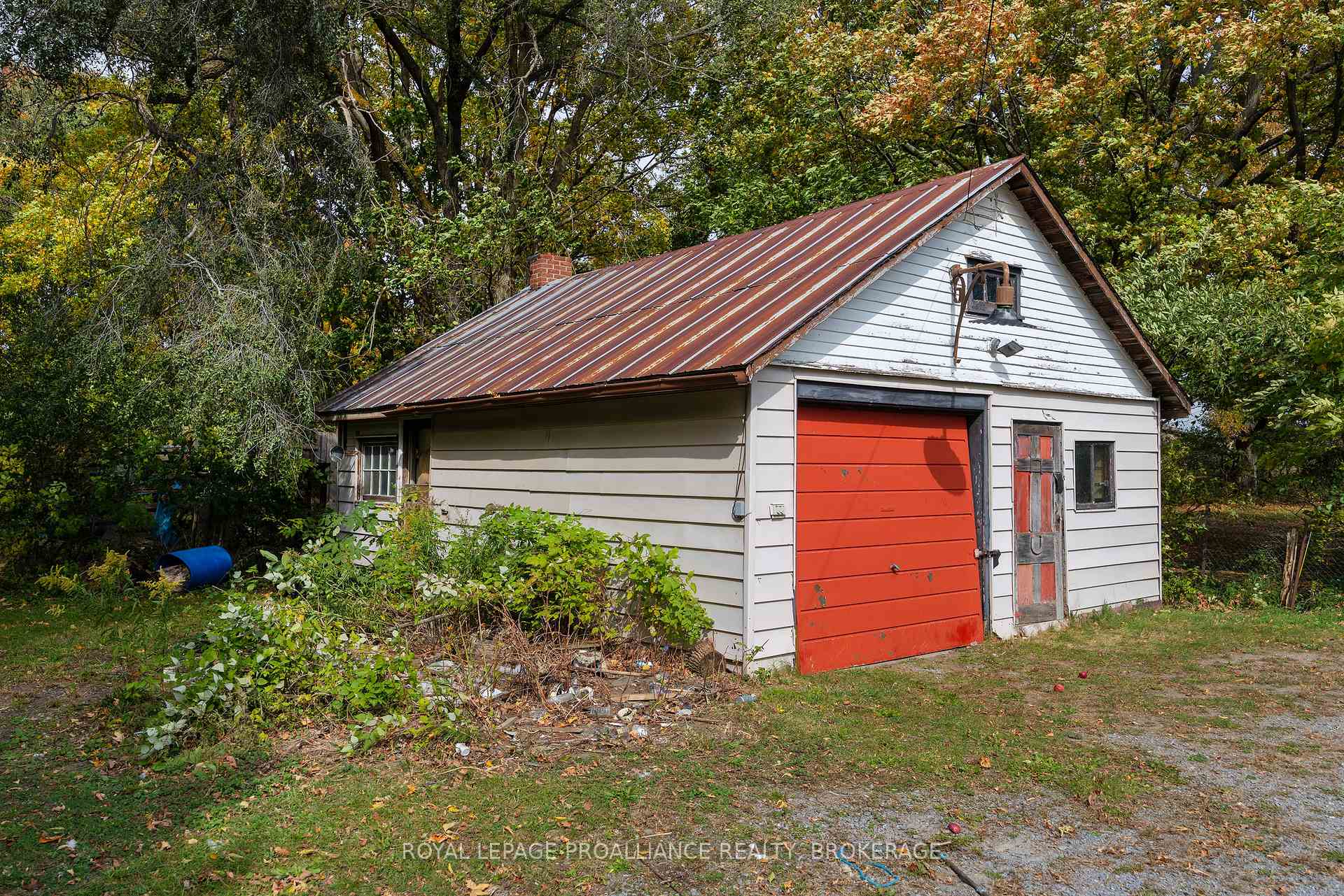Photo 16 of 5941 County Road 2, Loyalist, Lennox and Addington - South — HOMEH