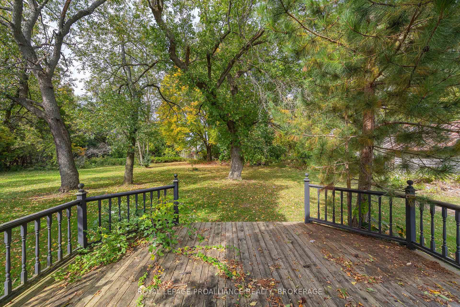 Photo 18 of 5941 County Road 2, Loyalist, Lennox and Addington - South — HOMEH