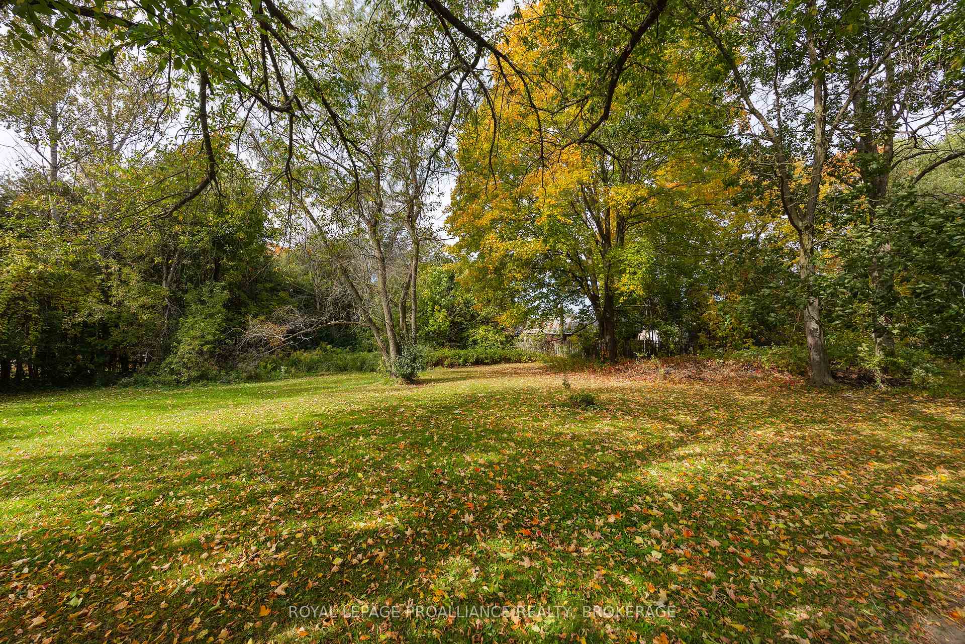Photo 20 of 5941 County Road 2, Loyalist, Lennox and Addington - South — HOMEH
