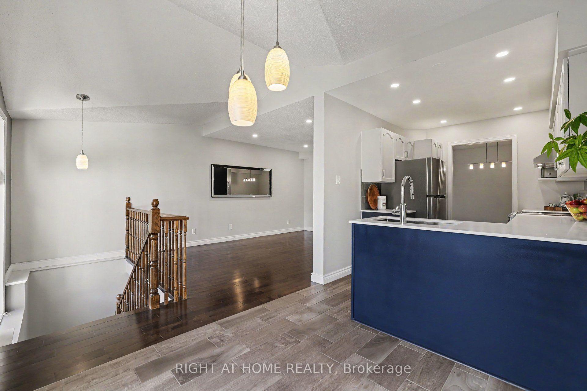 Photo 16 of 21 Kettleby Street, Ottawa, Kanata - Beaverbrook — HOMEH