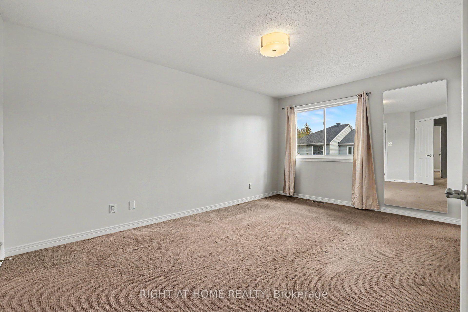 Photo 21 of 21 Kettleby Street, Ottawa, Kanata - Beaverbrook — HOMEH