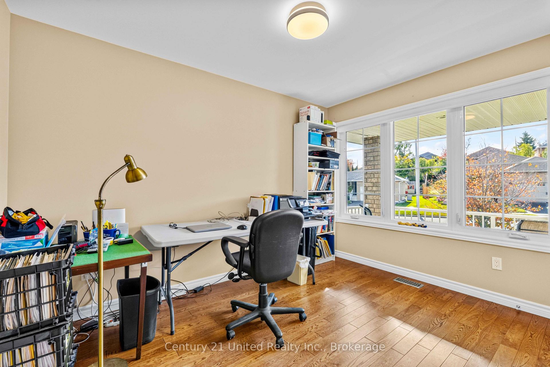Photo 13 of 380 Bianco Crescent, Peterborough, Monaghan Ward 2 — HOMEH