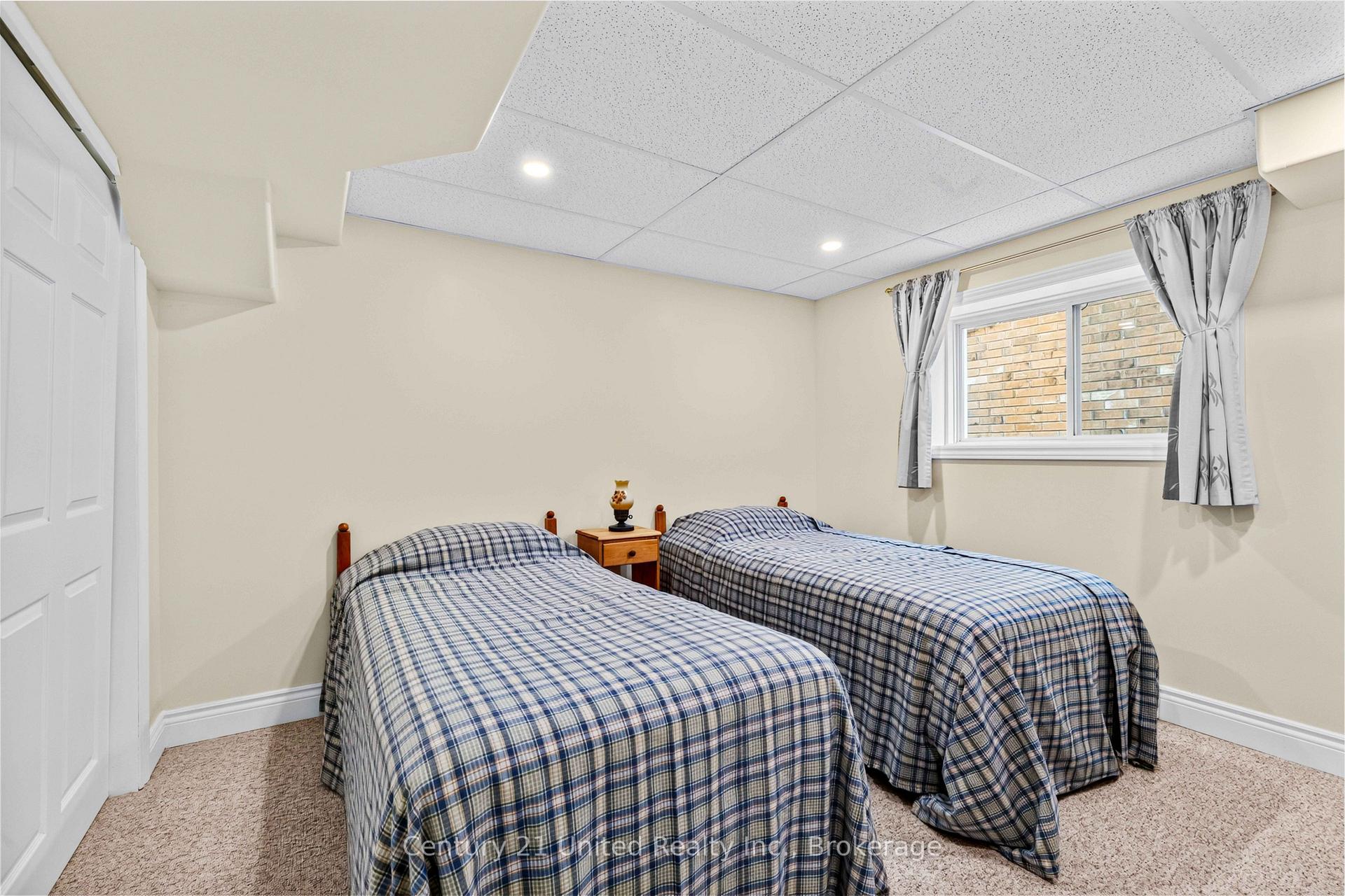 Photo 19 of 380 Bianco Crescent, Peterborough, Monaghan Ward 2 — HOMEH