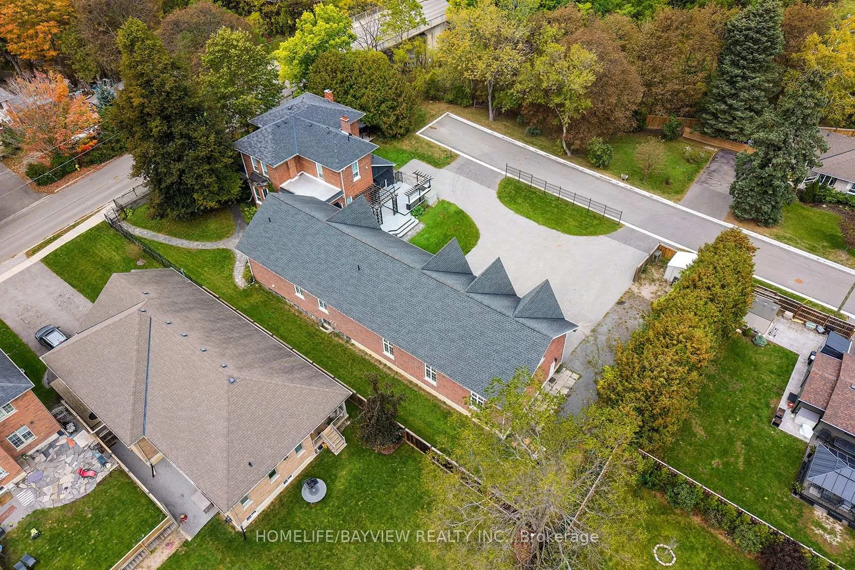 Photo 4 of 7-9 Odell Street, Clarington, Bowmanville — HOMEH