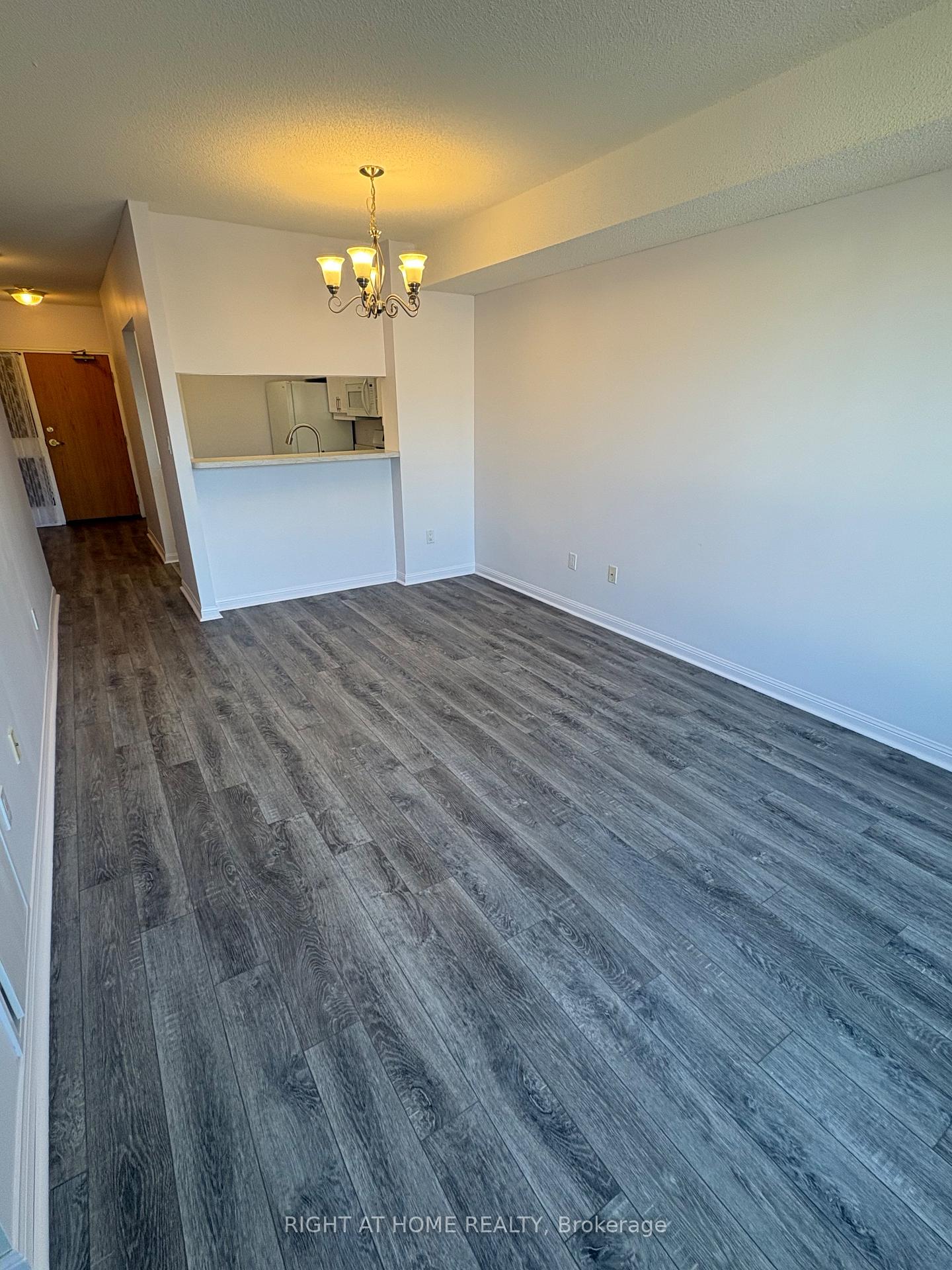 Photo 30 of Unit 203, 90 Dean Avenue, Barrie, Painswick South — HOMEH