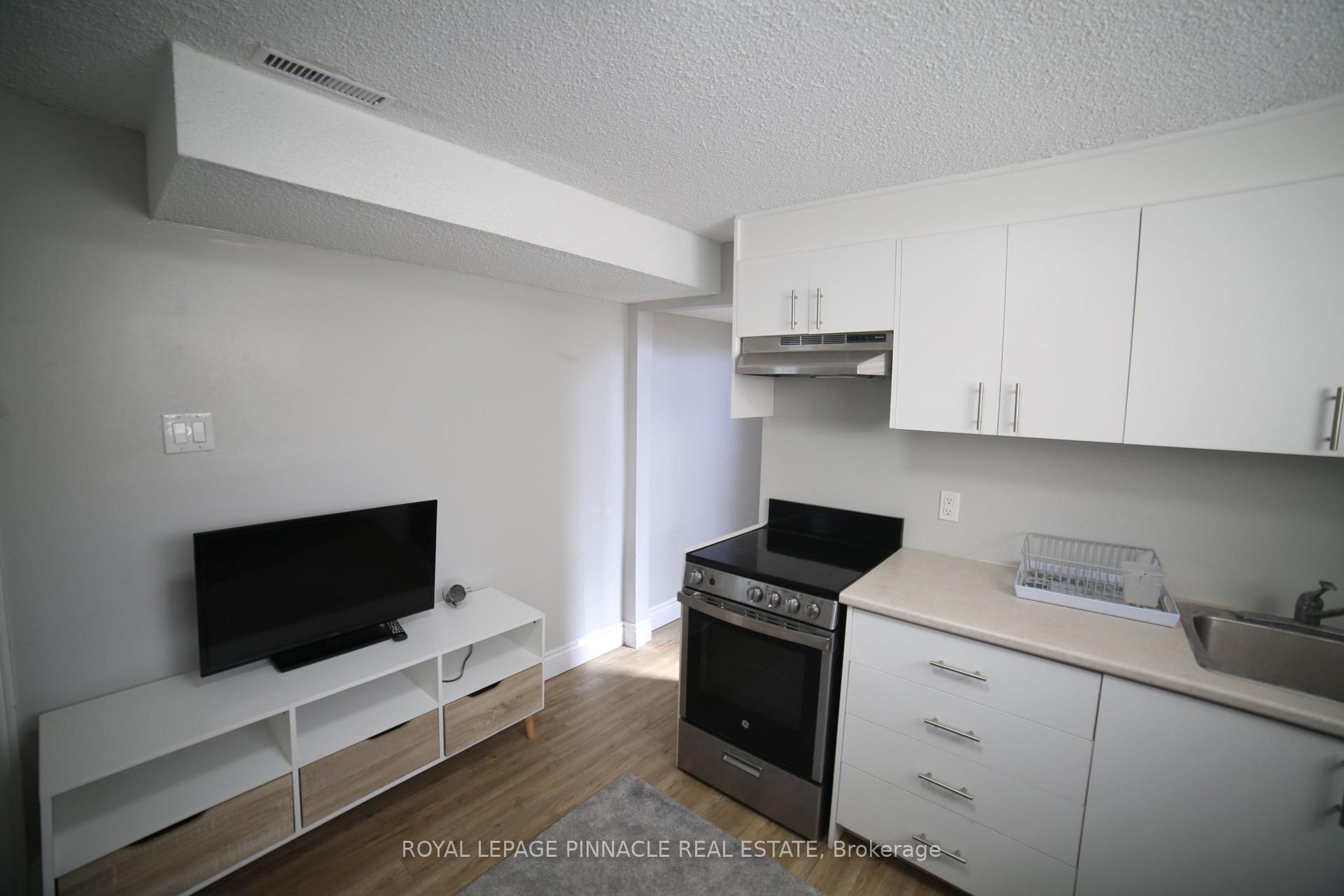 Photo 4 of Unit Basement, 2888 Glace Bay Road, Mississauga, Meadowvale — HOMEH