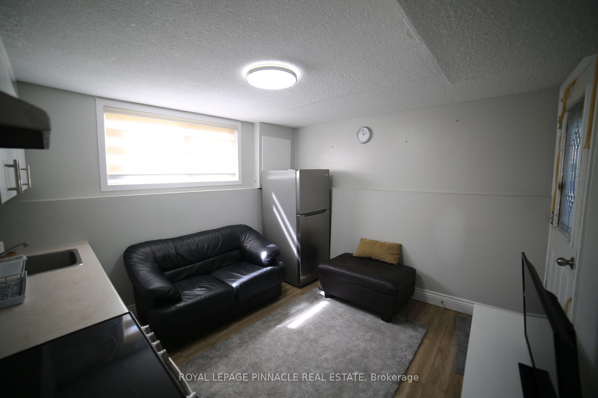 Photo 5 of Unit Basement, 2888 Glace Bay Road, Mississauga, Meadowvale — HOMEH