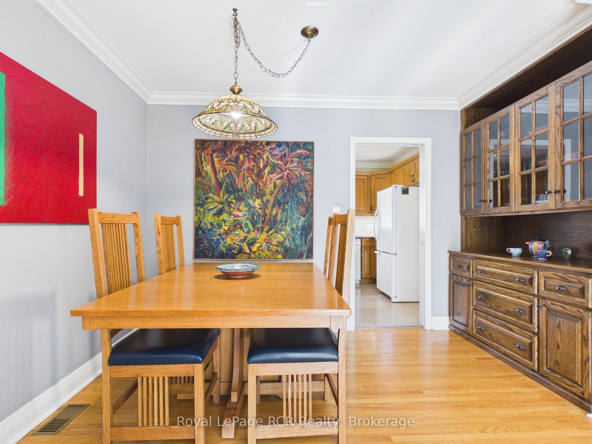 Photo 12 of 525 6th Street W, Owen Sound — HOMEH