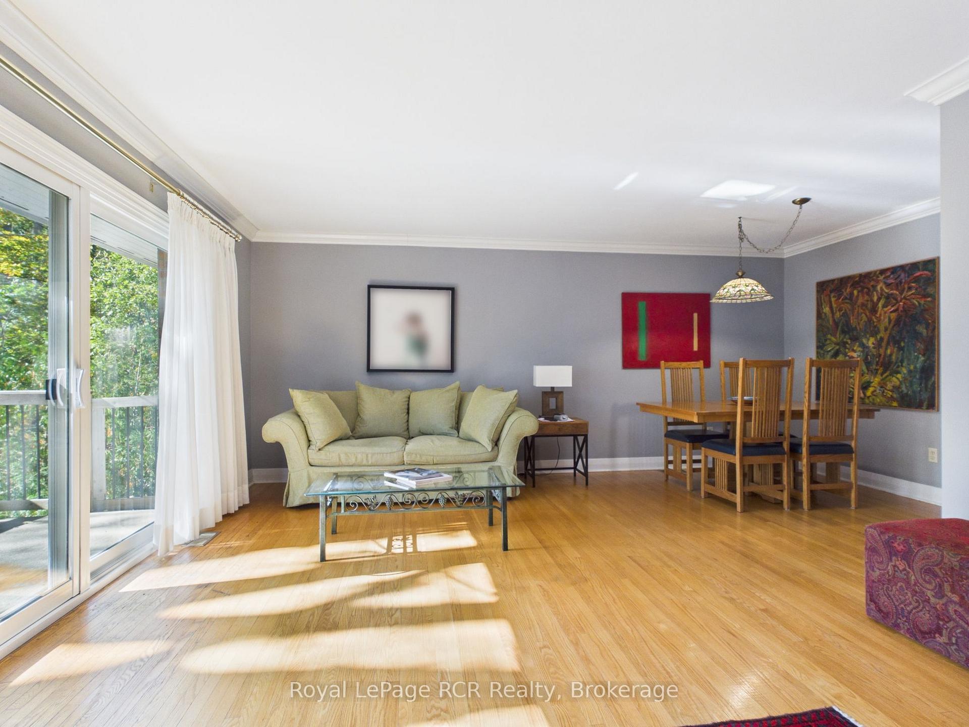 Photo 13 of 525 6th Street W, Owen Sound — HOMEH