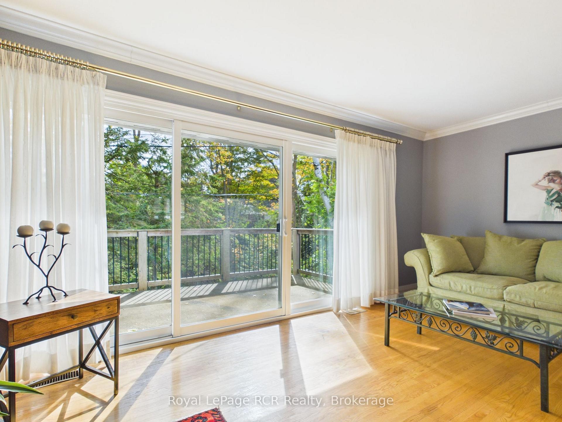Photo 15 of 525 6th Street W, Owen Sound — HOMEH