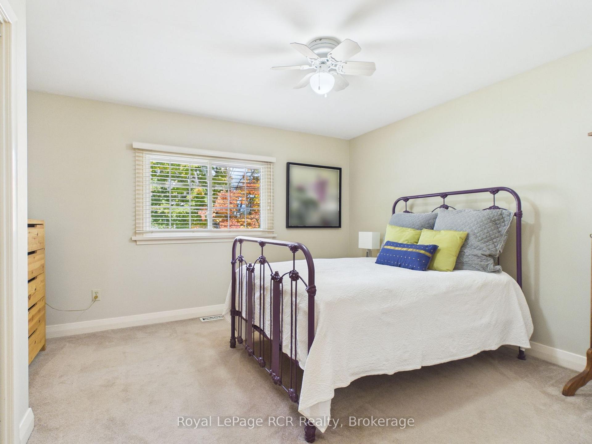 Photo 21 of 525 6th Street W, Owen Sound — HOMEH