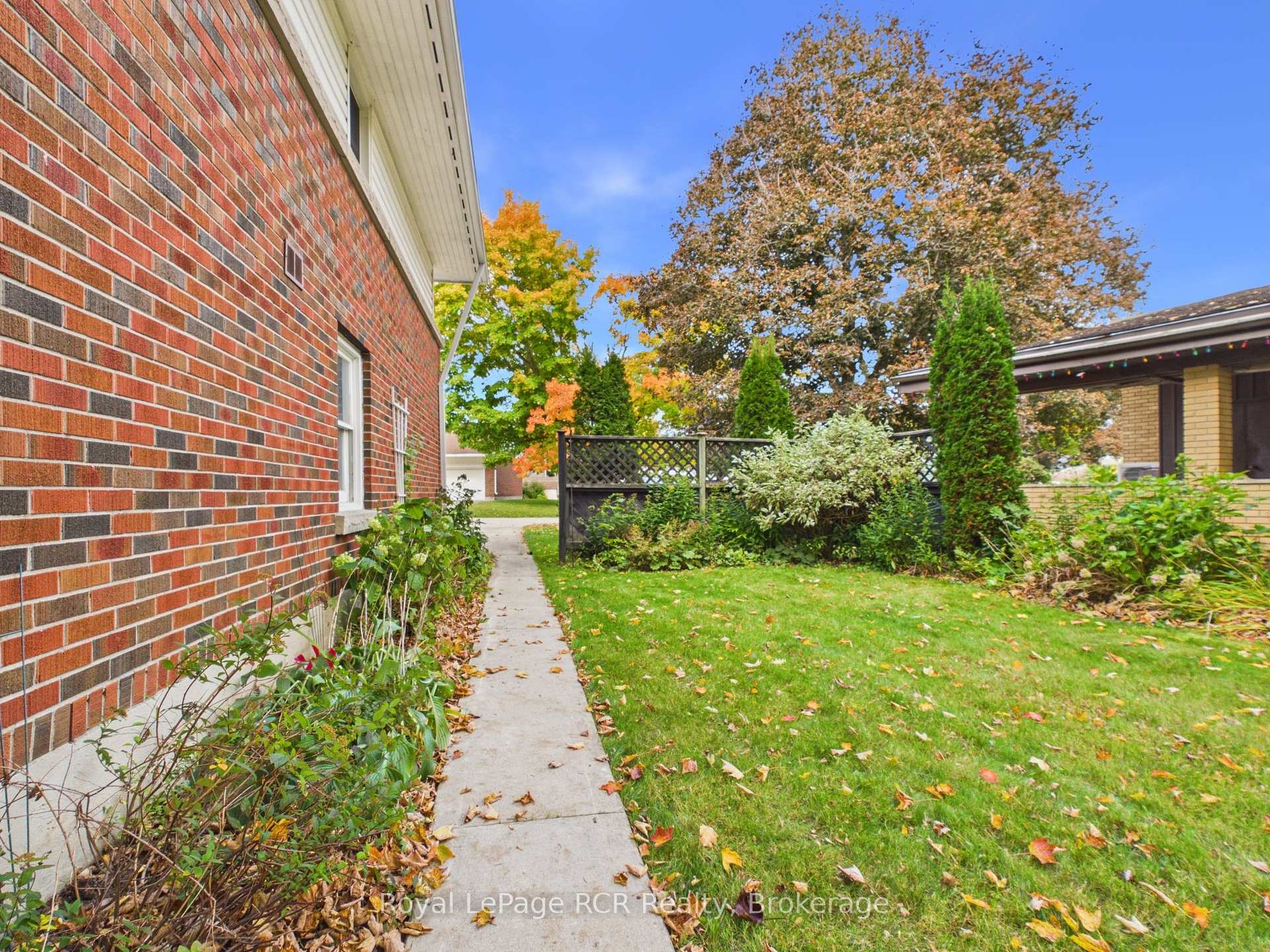 Photo 52 of 525 6th Street W, Owen Sound — HOMEH