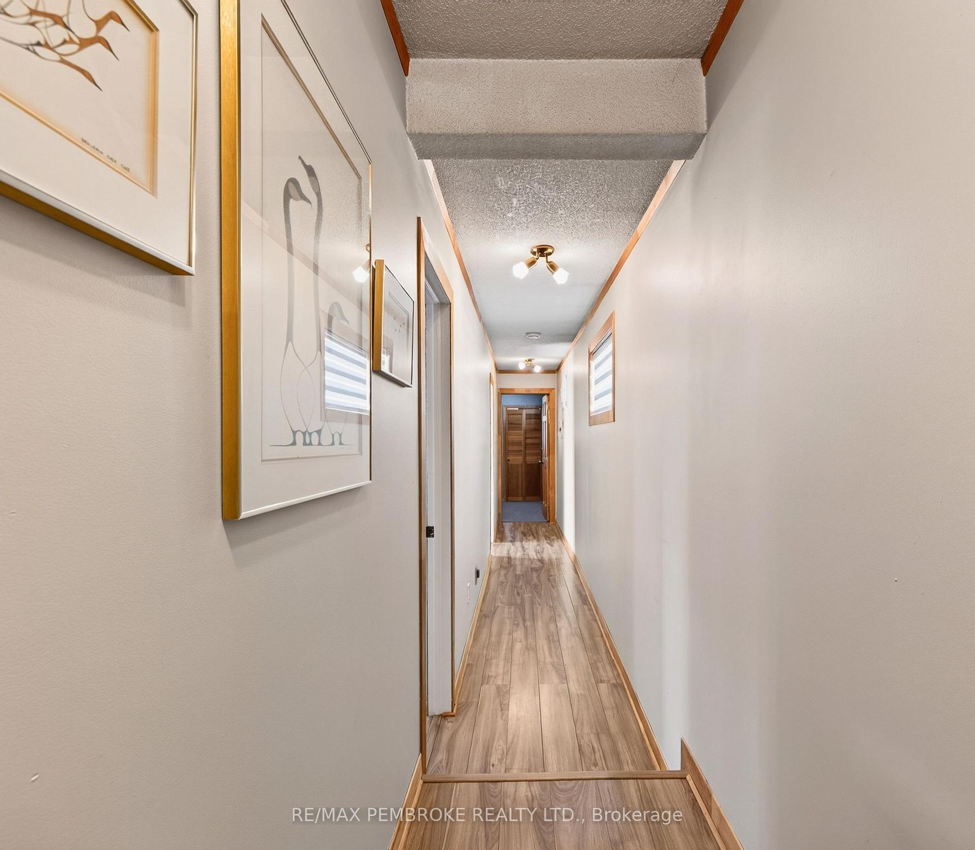 Photo 23 of 1213 Burns Drive, Laurentian Valley, Laurentian Valley — HOMEH