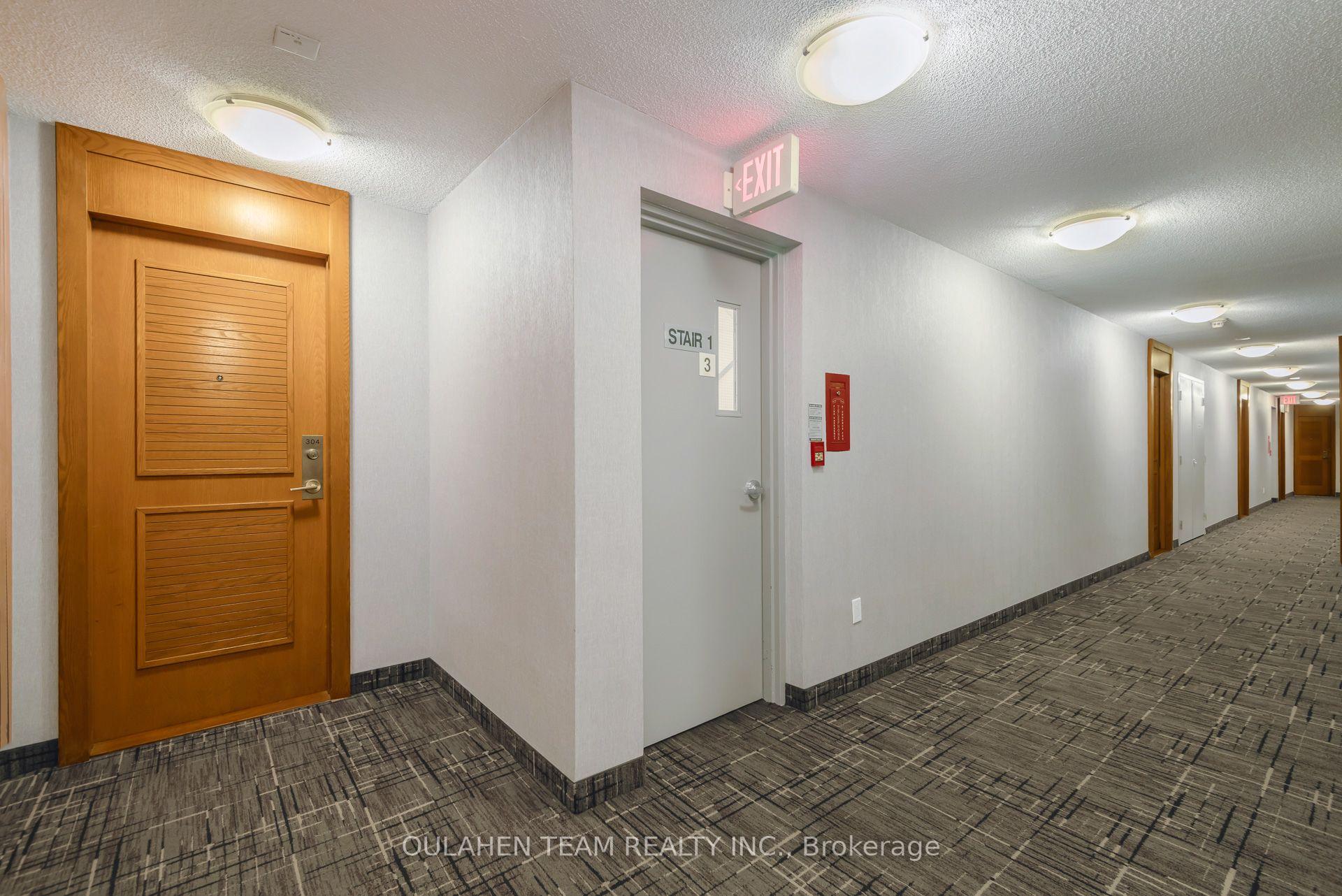 Photo 7 of Unit 304, 219 Fort York Boulevard, Toronto, Niagara — HOMEH