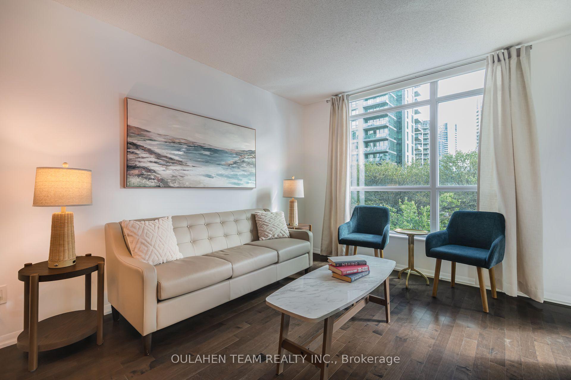 Photo 18 of Unit 304, 219 Fort York Boulevard, Toronto, Niagara — HOMEH
