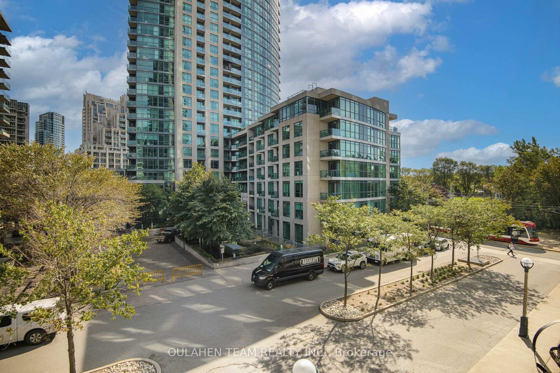 Photo 28 of Unit 304, 219 Fort York Boulevard, Toronto, Niagara — HOMEH