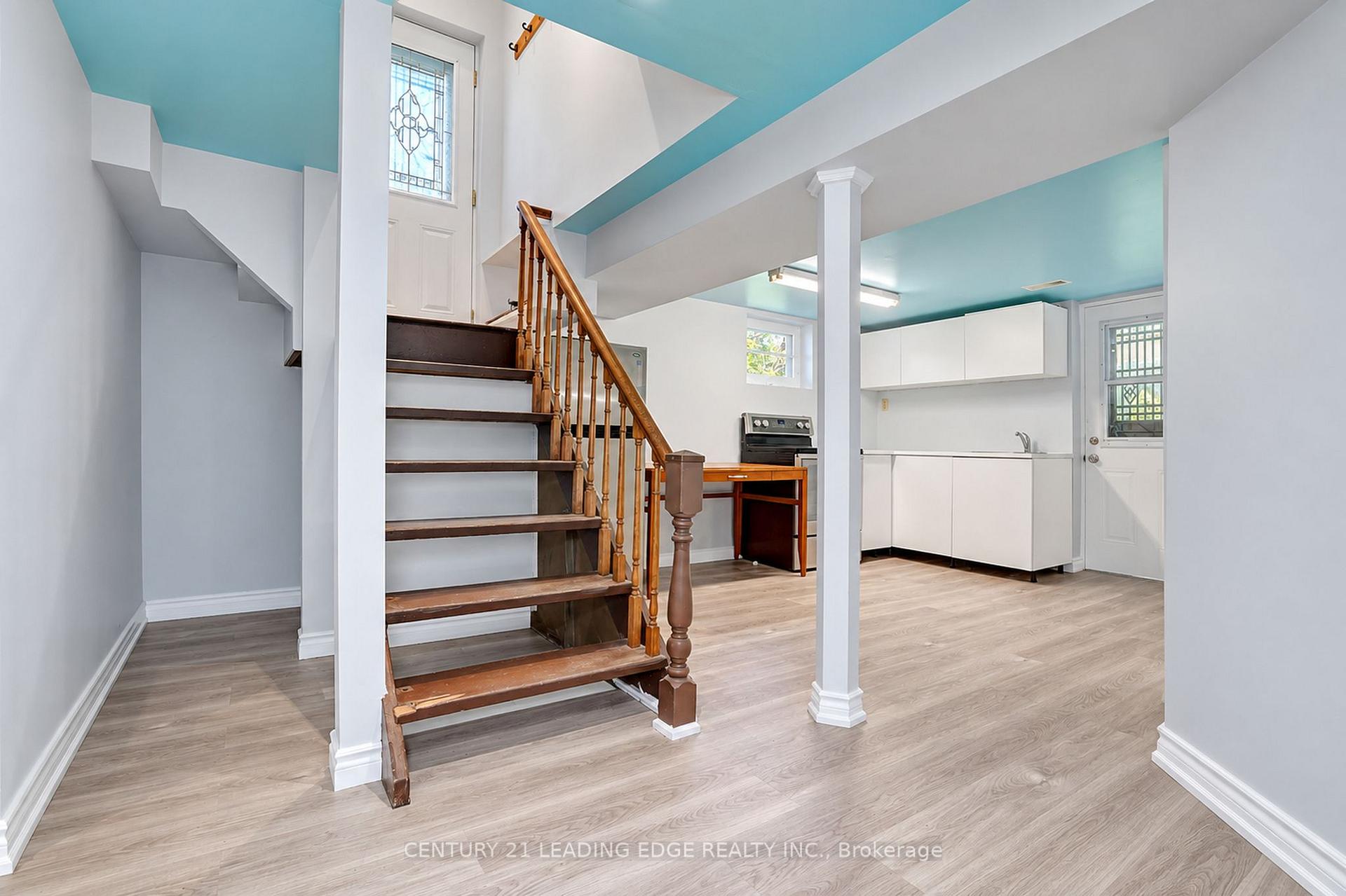 Photo 8 of Unit Basement, 1006 Elgin Street, Newmarket, Huron Heights-Leslie Valley — HOMEH