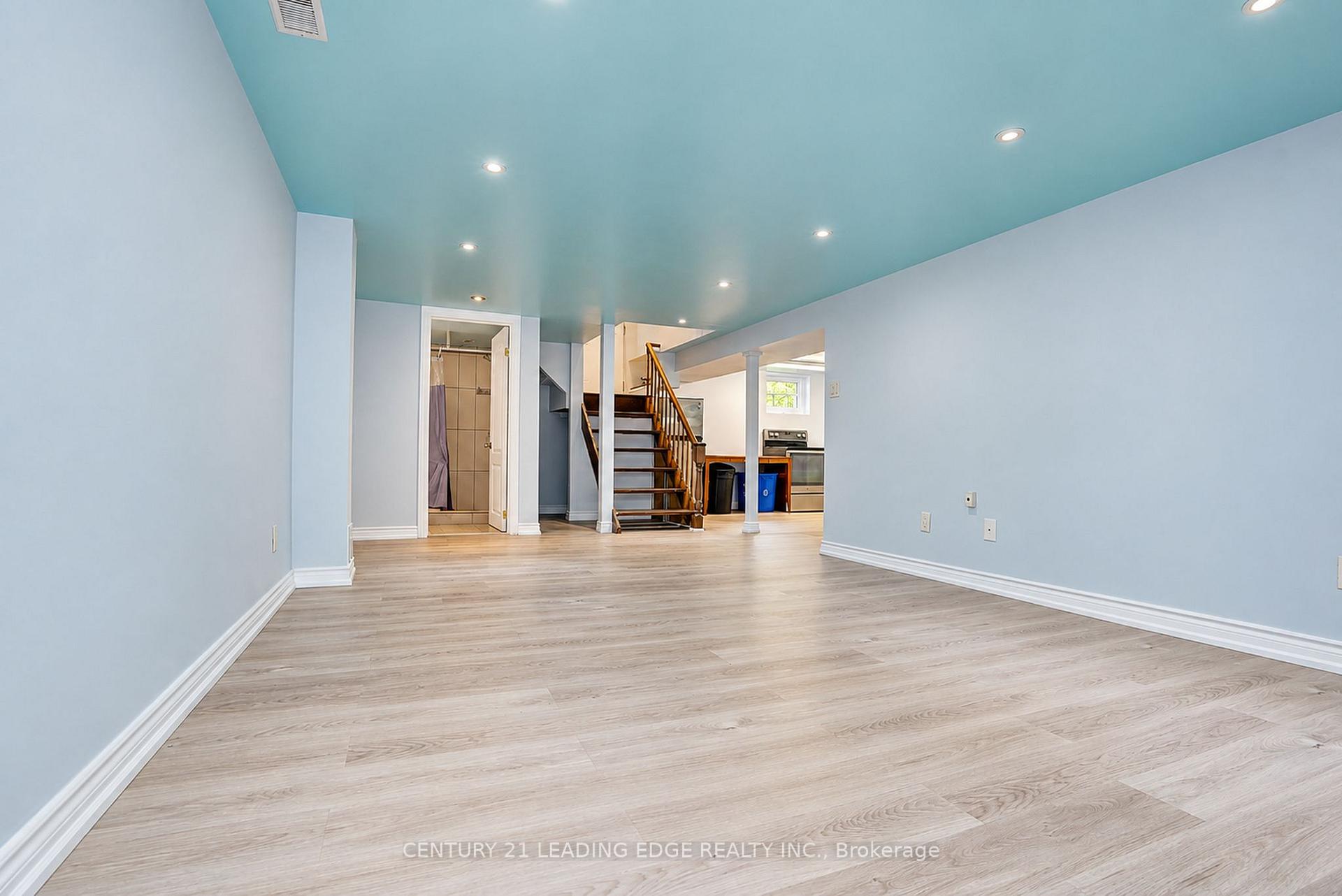 Photo 17 of Unit Basement, 1006 Elgin Street, Newmarket, Huron Heights-Leslie Valley — HOMEH