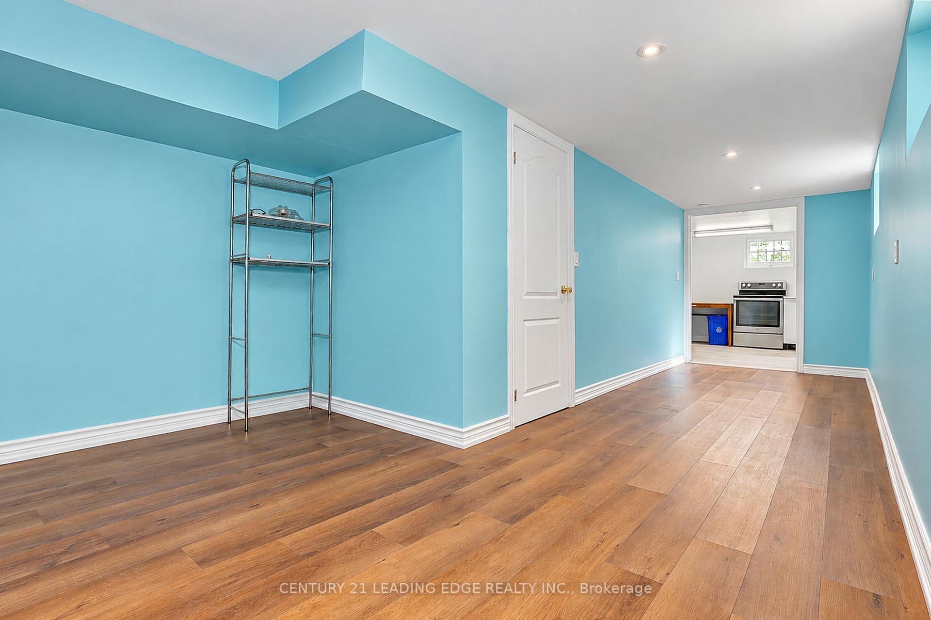 Photo 23 of Unit Basement, 1006 Elgin Street, Newmarket, Huron Heights-Leslie Valley — HOMEH