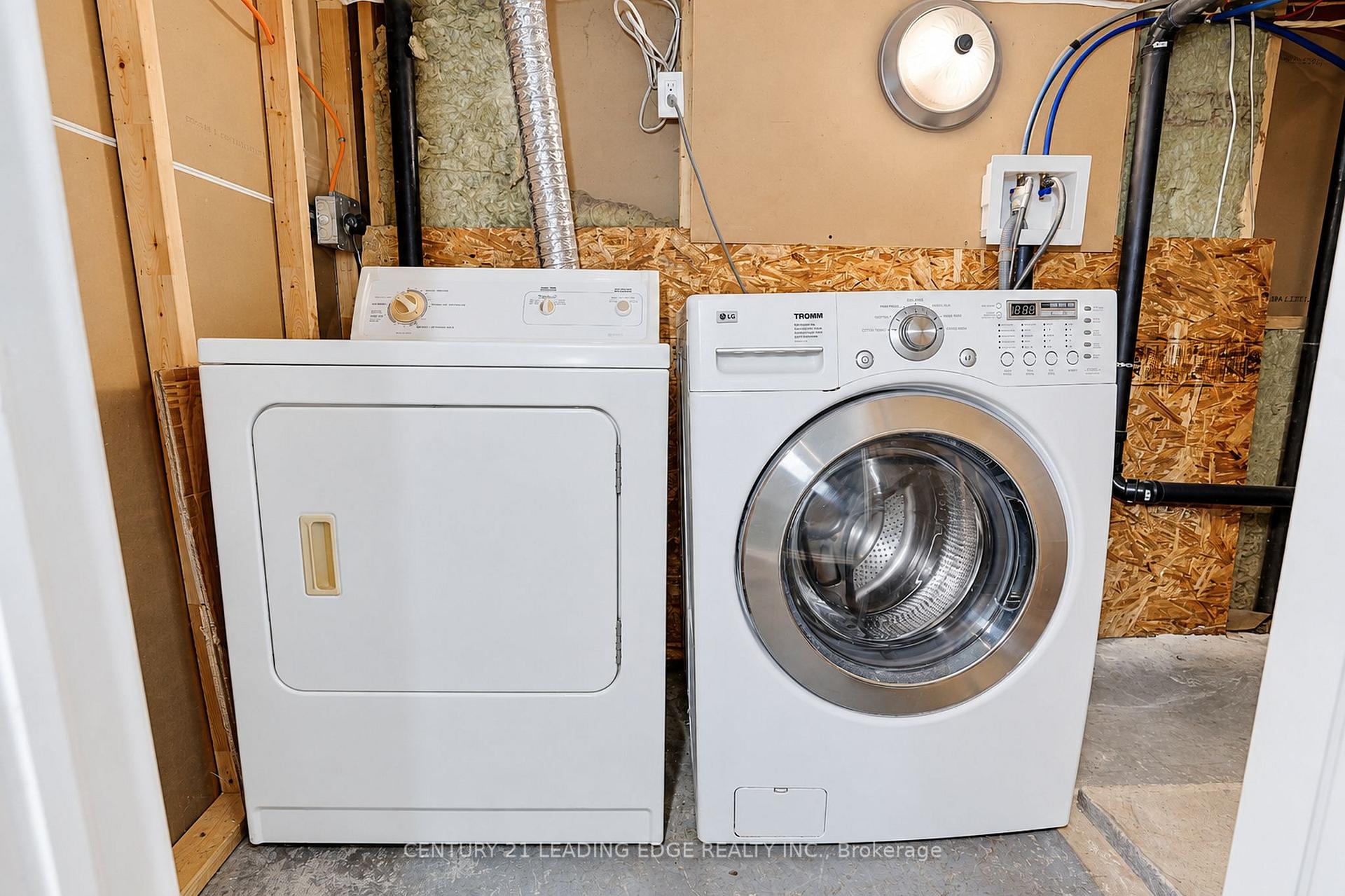 Photo 25 of Unit Basement, 1006 Elgin Street, Newmarket, Huron Heights-Leslie Valley — HOMEH