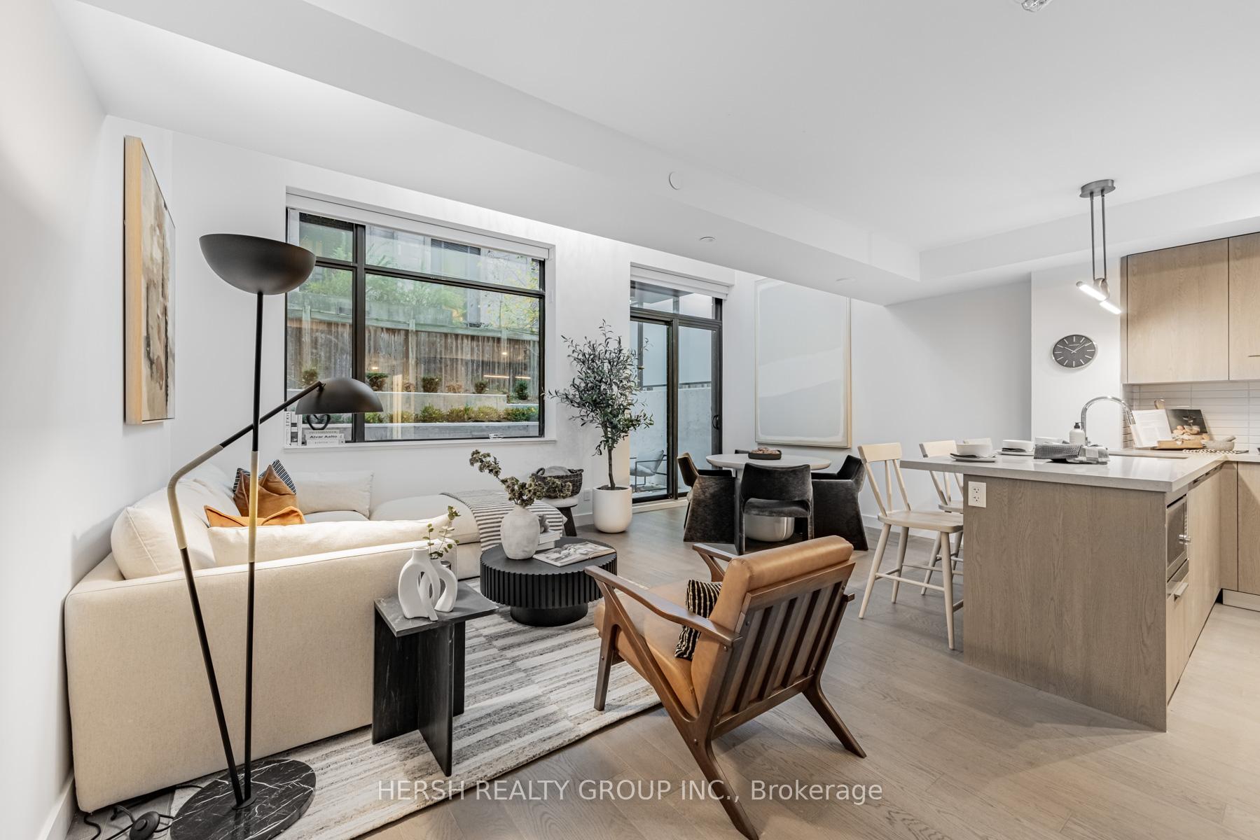 Photo 10 of Unit 101, 160 Kingsway Crescent, Etobicoke, Kingsway South — HOMEH